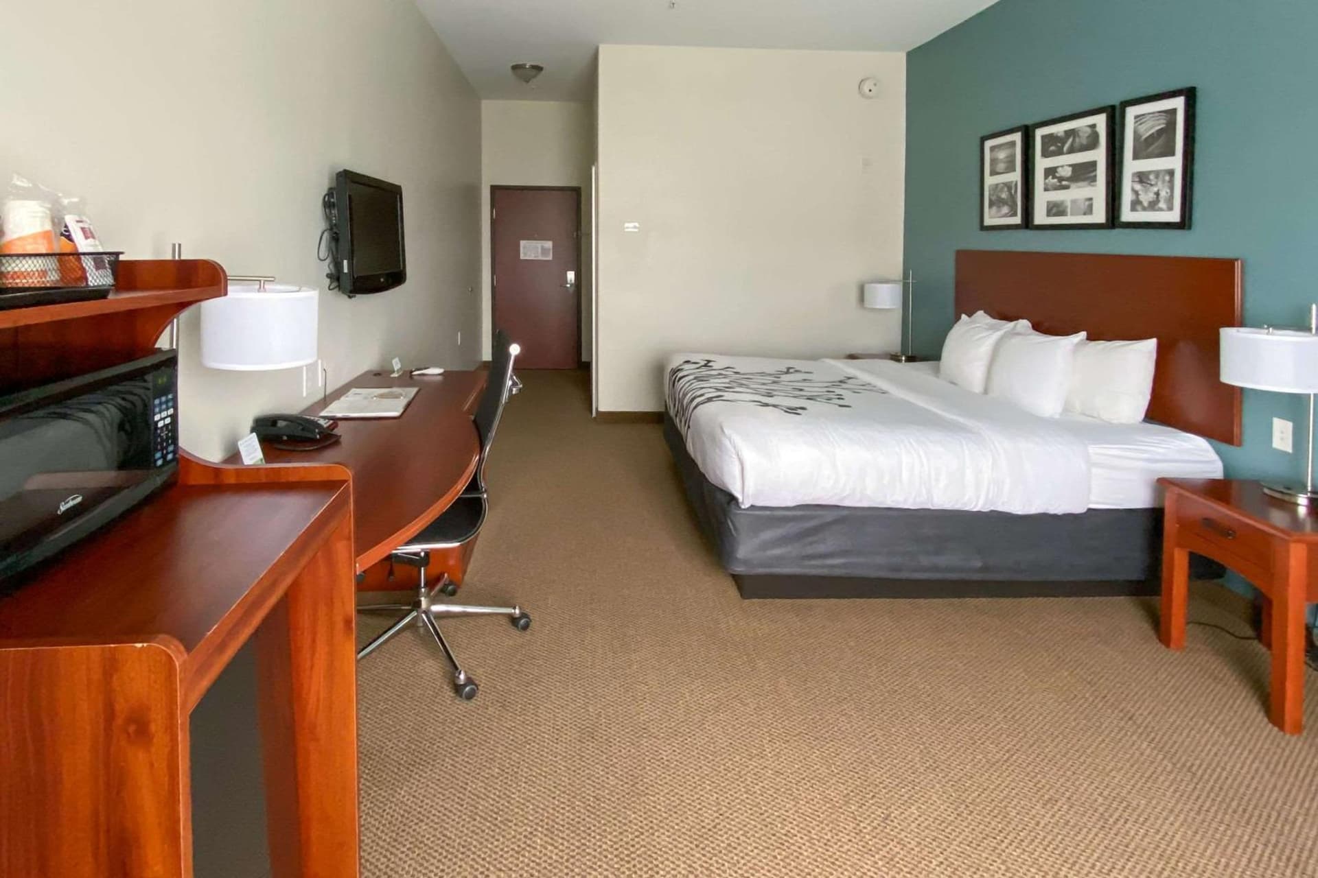 Sleep Inn & Suites Pearland - Houston South property views in Pearland, TX — gallery photo 3