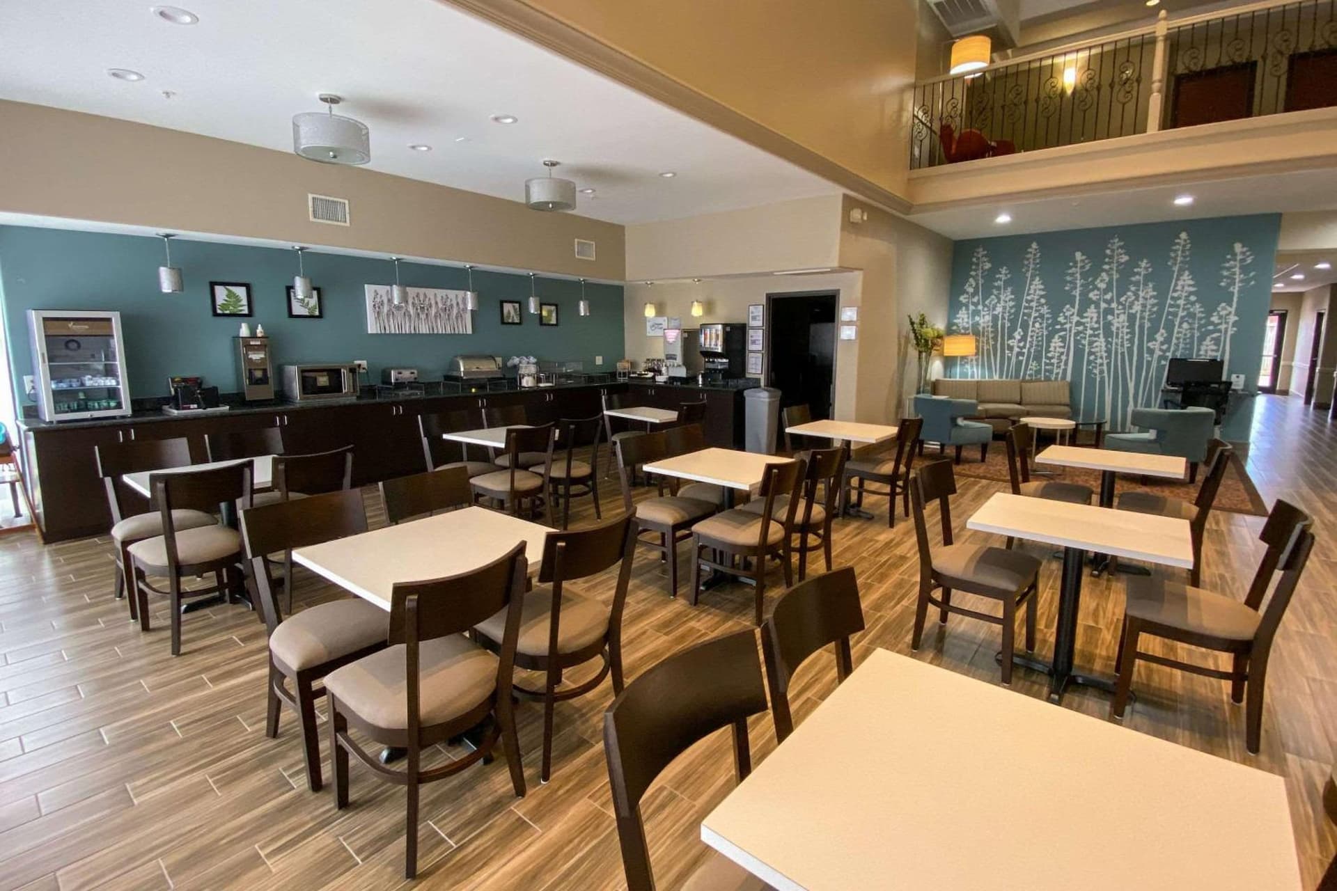 Sleep Inn & Suites Pearland - Houston South gallery photo in Pearland, TX — image 5