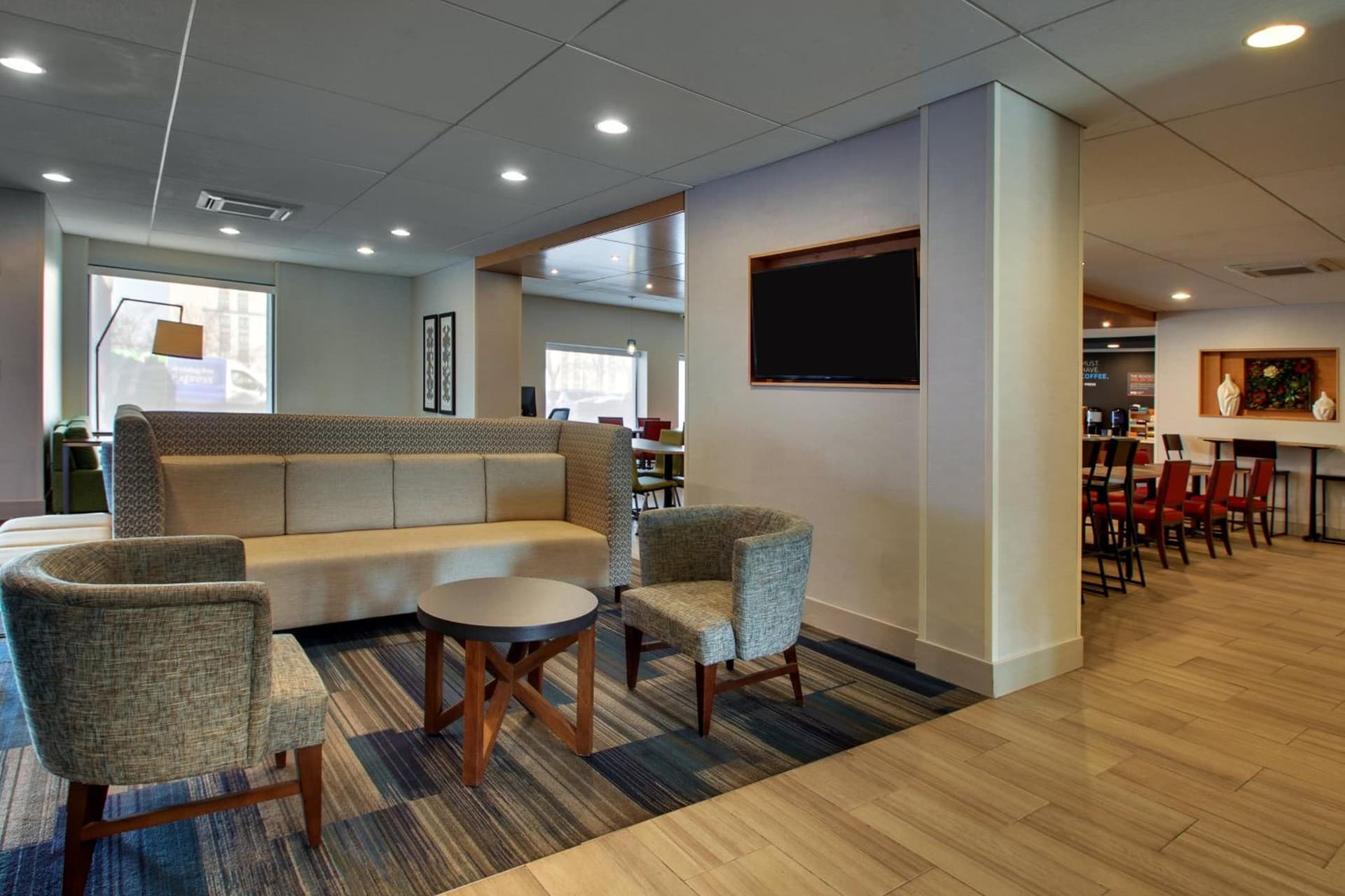 Holiday Inn Express Baltimore BWI Airport West by IHG gallery photo in Hanover, MD — image 34
