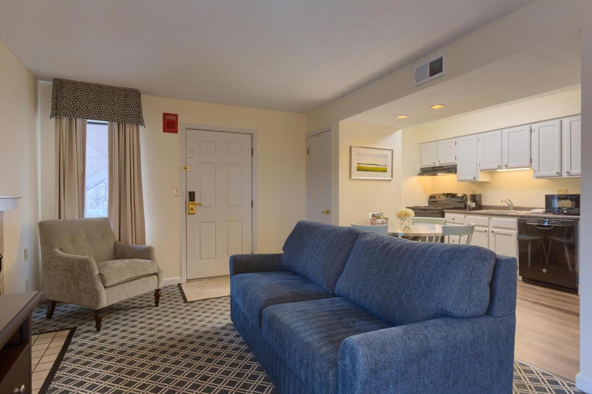 Residences at Daniel Webster gallery photo in Merrimack, NH — image 9