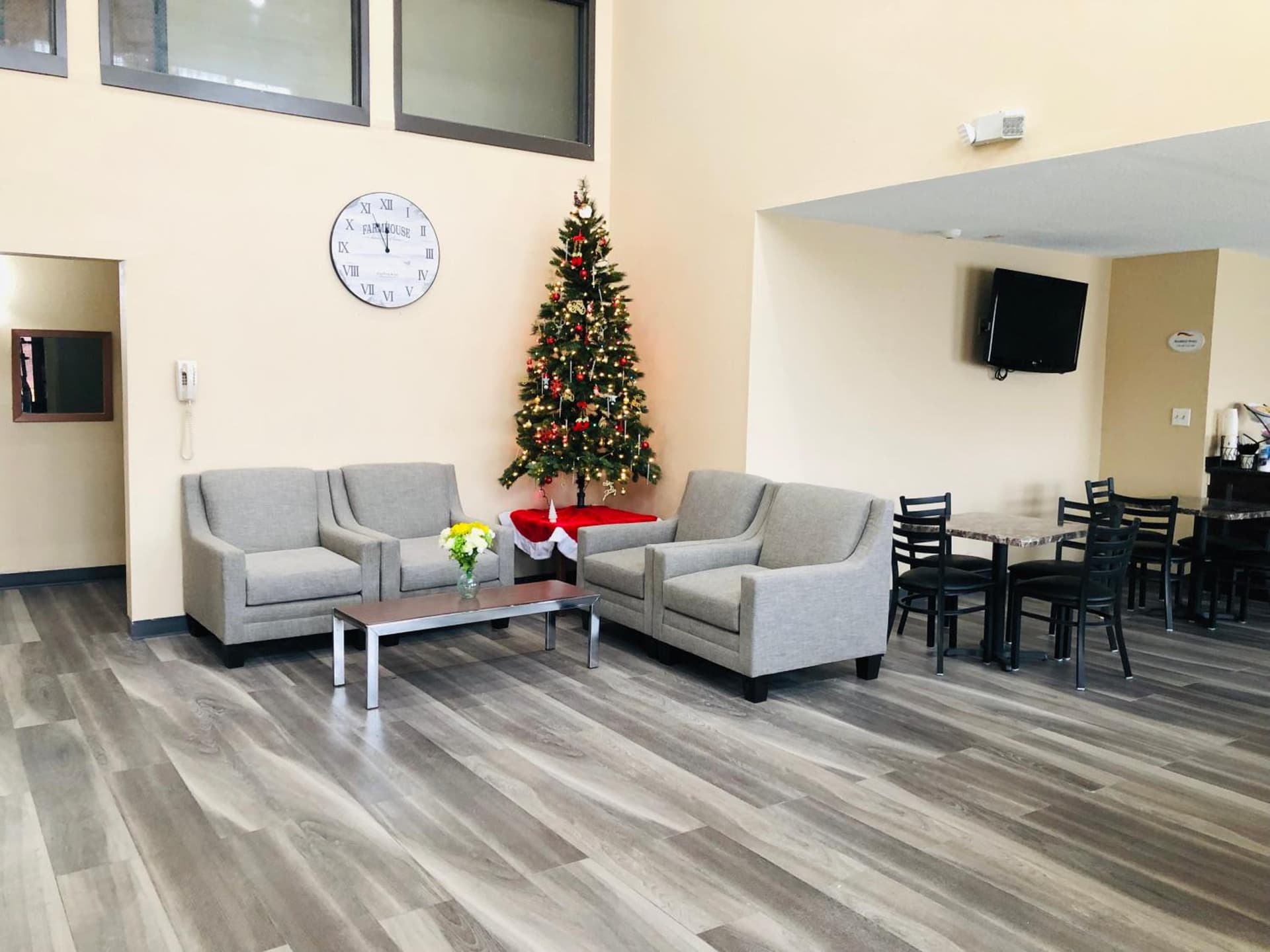 Baymont by Wyndham Joliet gallery photo in Joliet, IL — image 26