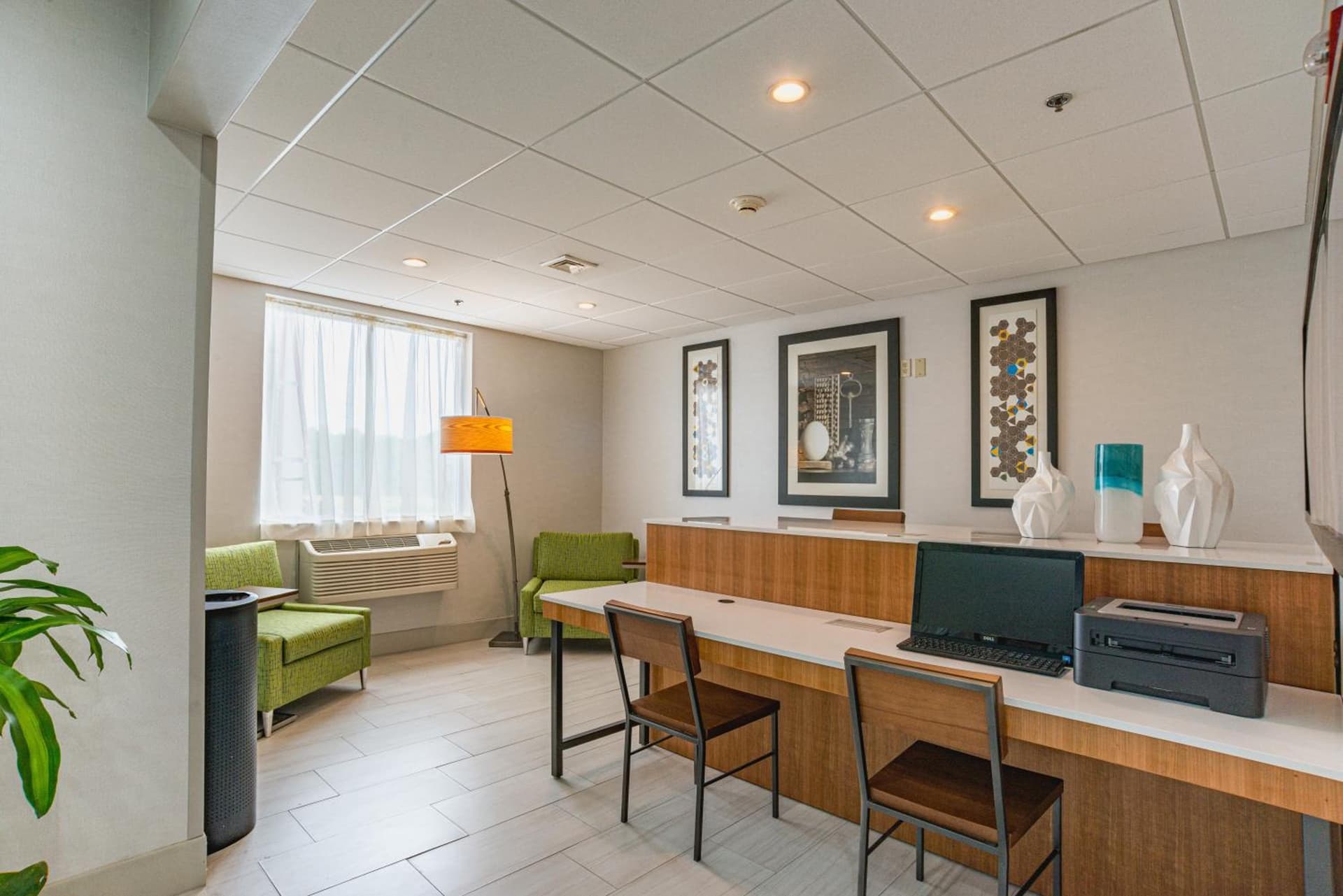 Holiday Inn Express Hotel & Suites Swansea by IHG gallery photo in Swansea, MA — image 17