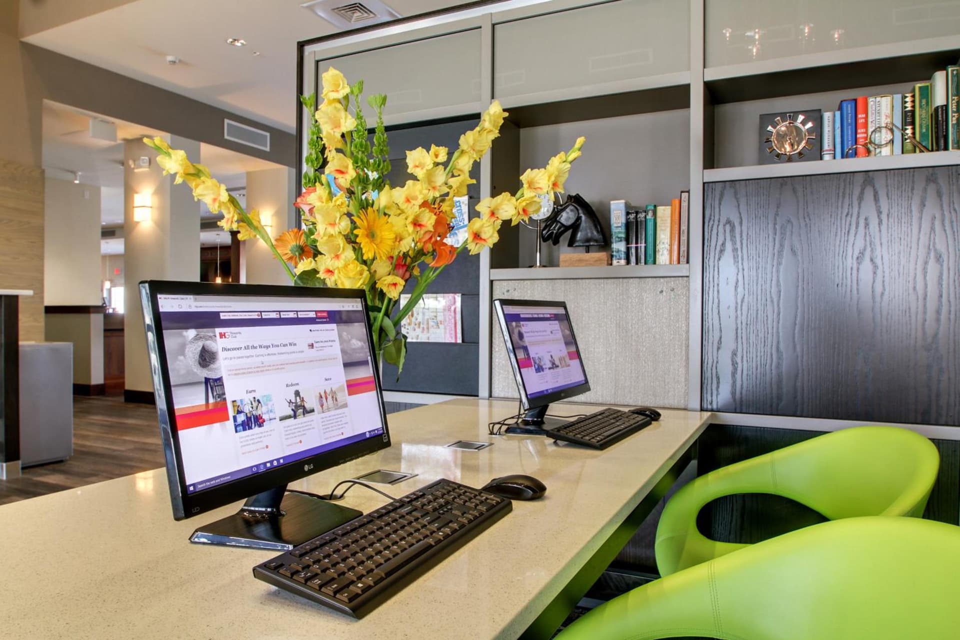 Holiday Inn & Suites Peoria At Grand Prairie by IHG gallery photo in Peoria, IL — image 9