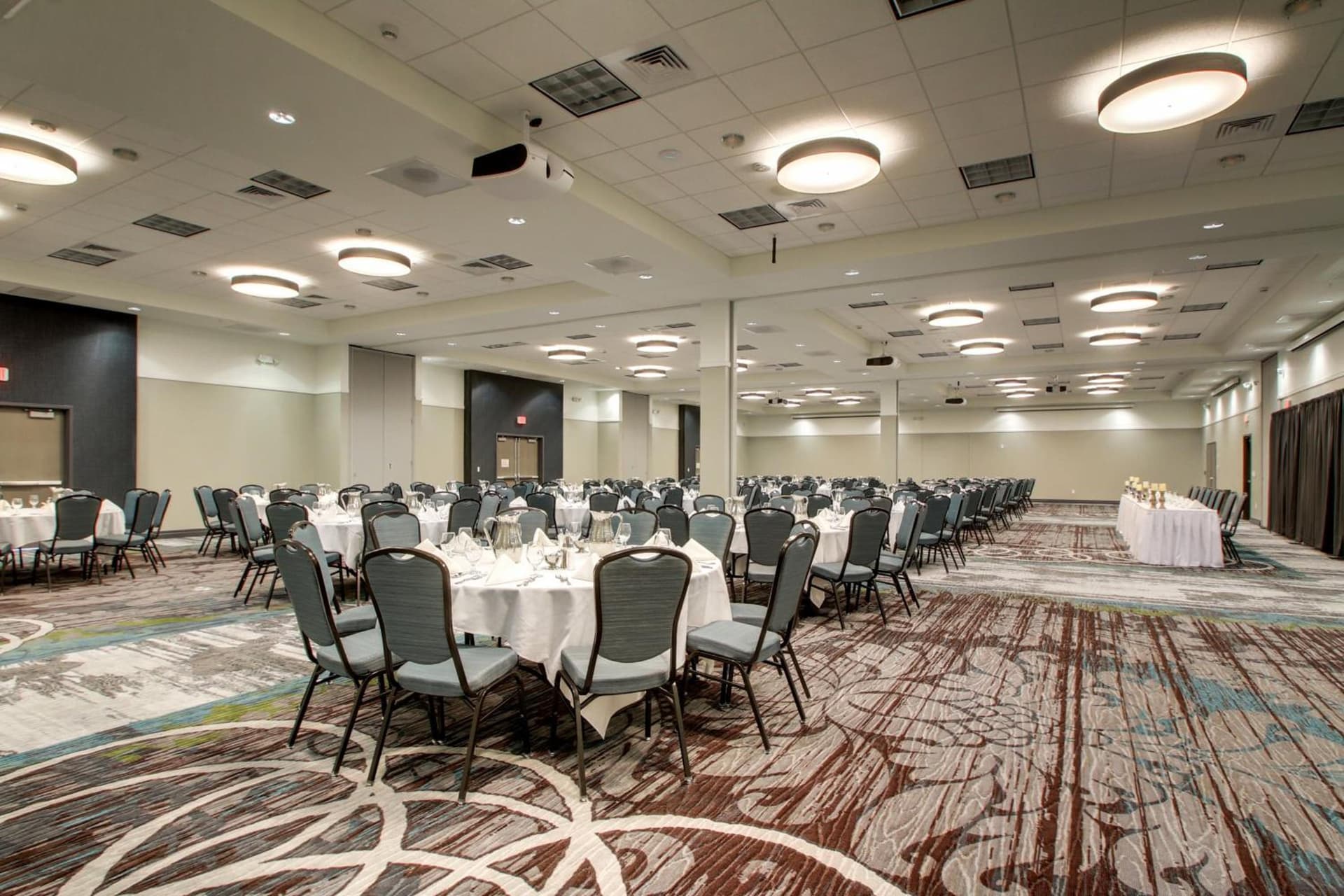 Holiday Inn & Suites Peoria At Grand Prairie by IHG gallery photo in Peoria, IL — image 24