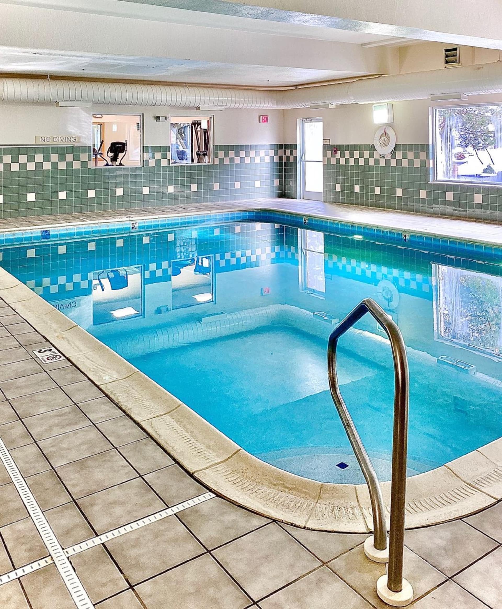 Country Inn & Suites by Radisson, Cincinnati Airport, KY gallery photo in Hebron, KY — image 35