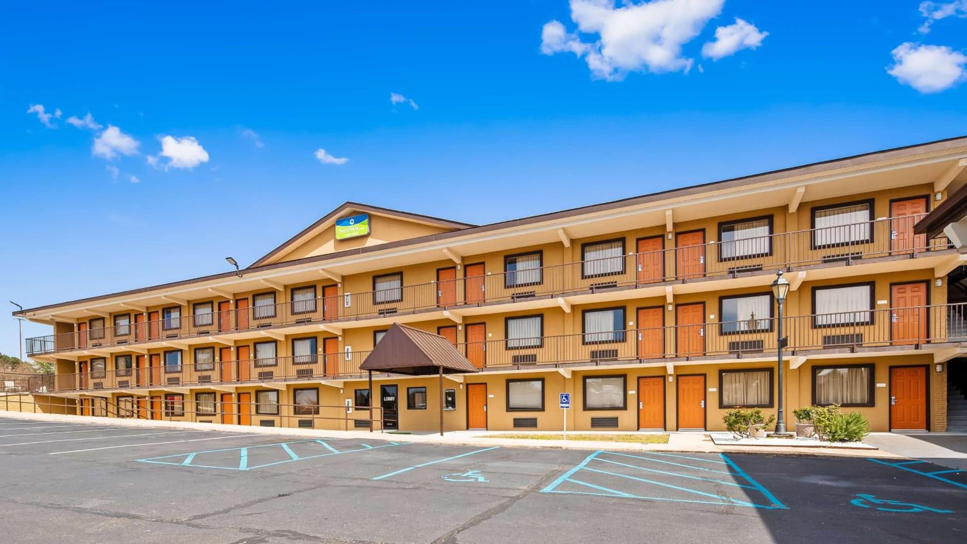SureStay Hotel by Best Western Tupelo North featured exterior or lobby in Tupelo, MS — similar hotel