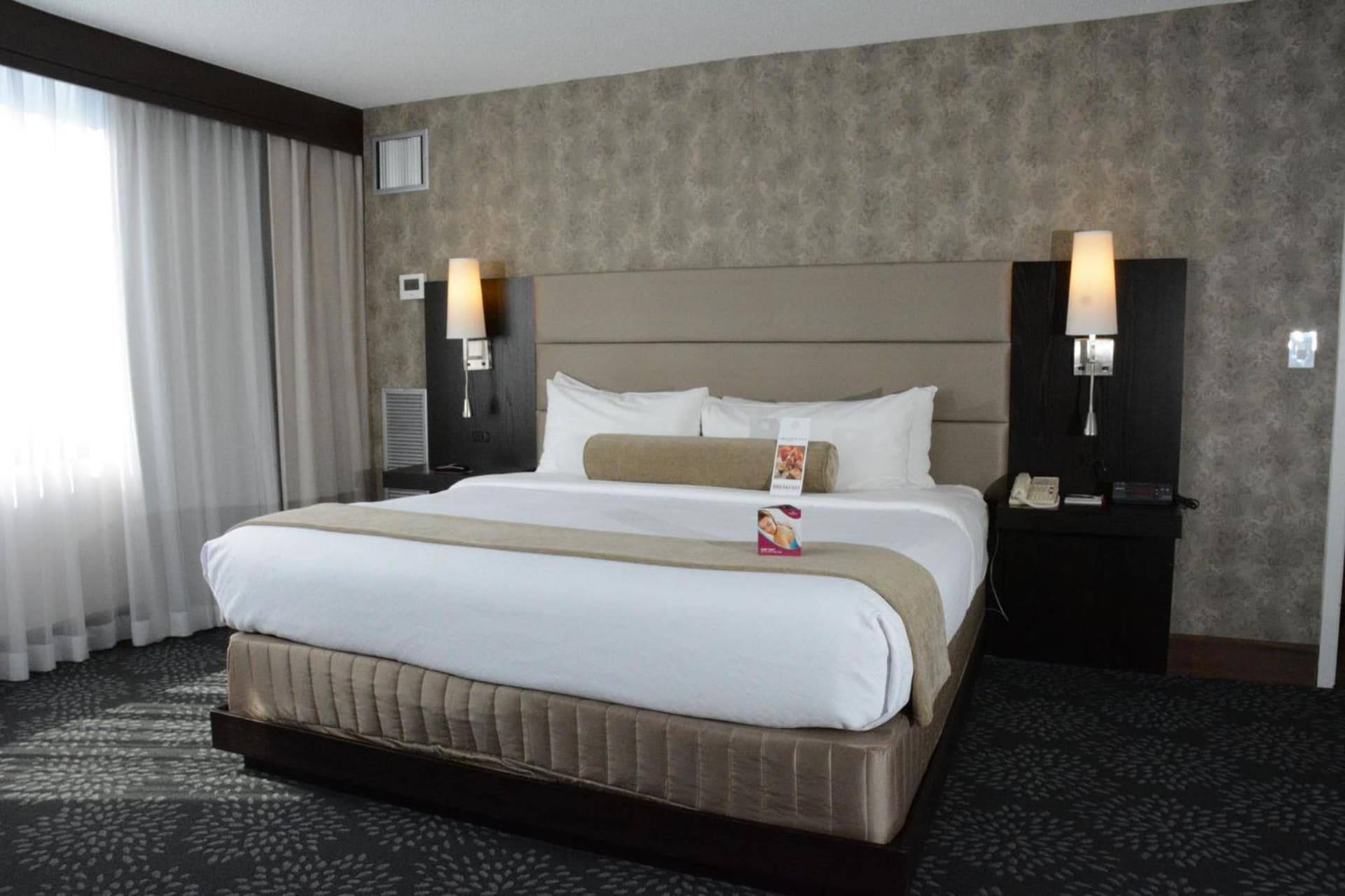 The Armon Stamford Hotel & Conference gallery photo in Stamford, CT — image 19