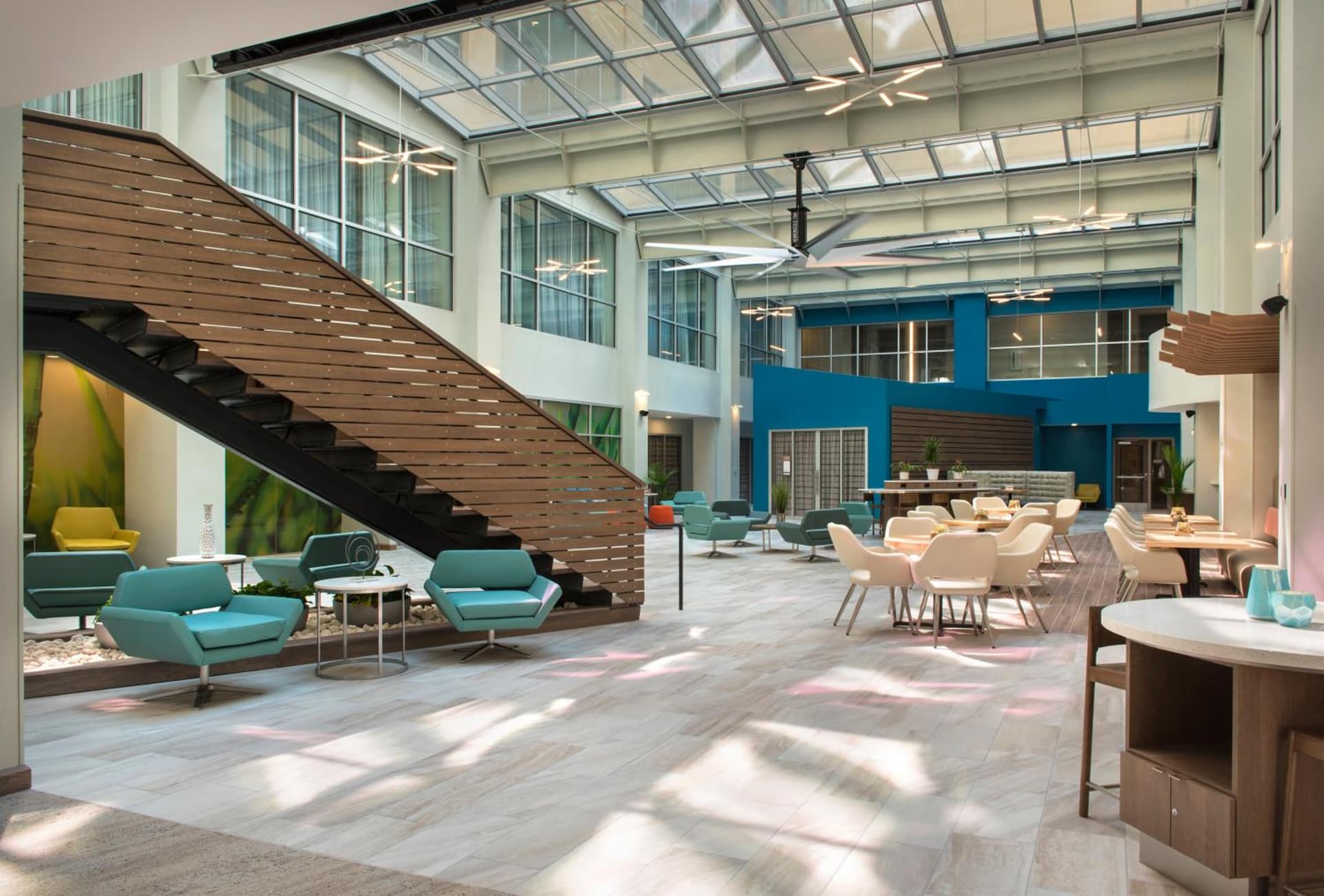 EVEN Hotel Pittsburgh Downtown by IHG gallery photo in Pittsburgh, PA — image 9