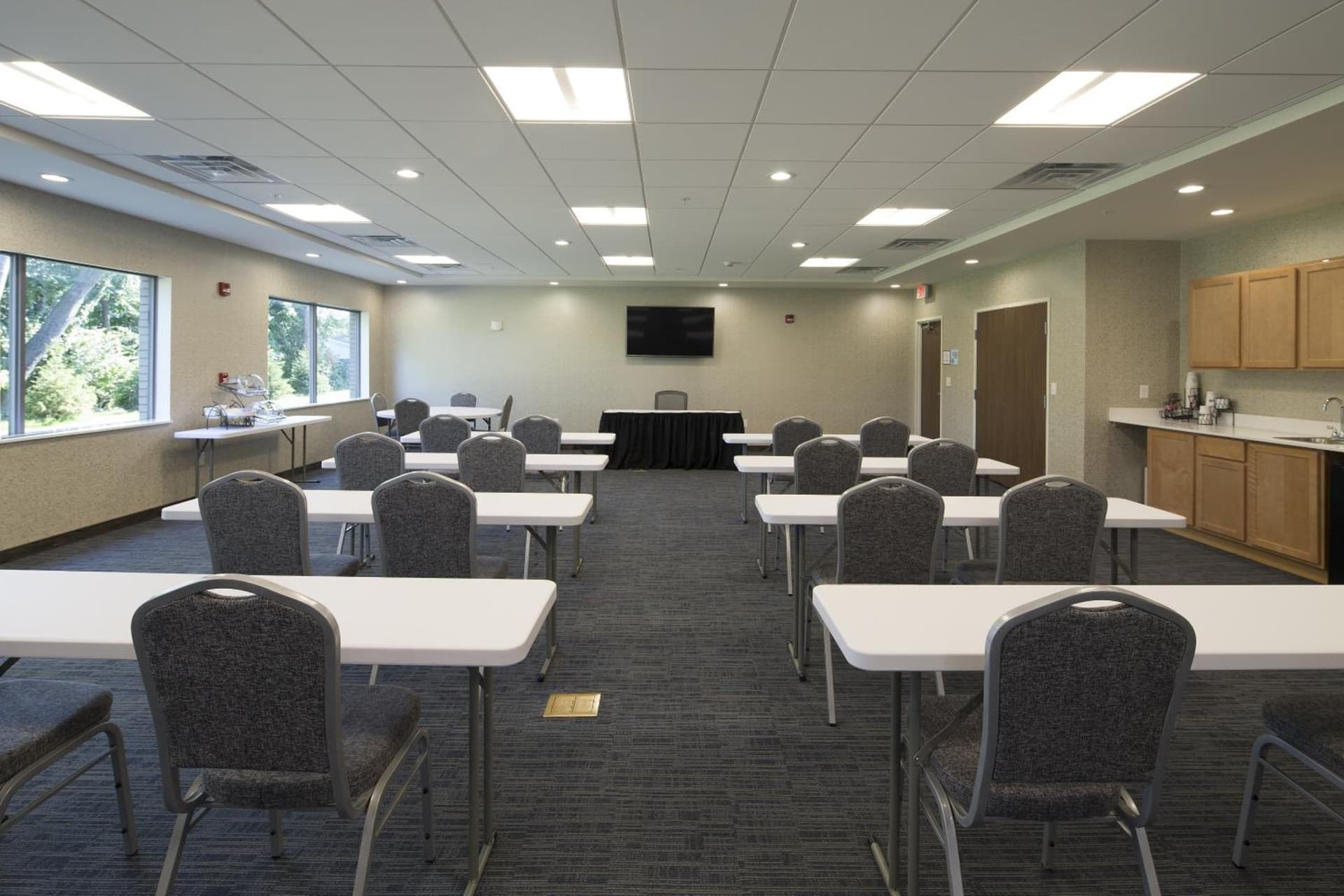 Holiday Inn Express & Suites La Porte by IHG gallery photo in LaPorte, IN — image 4