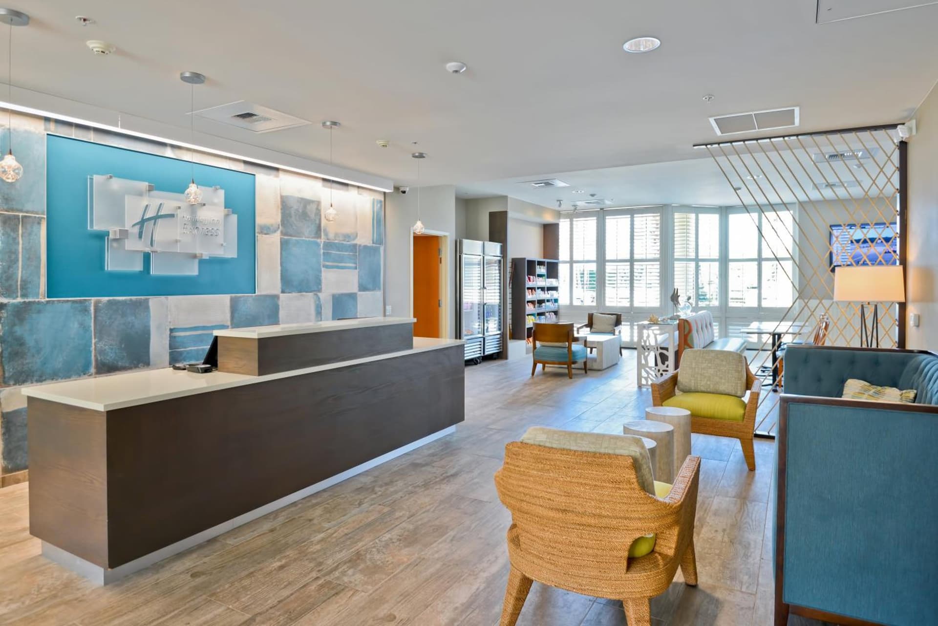 Holiday Inn Express Newport Beach by IHG property views in Newport Beach, CA — gallery photo 3