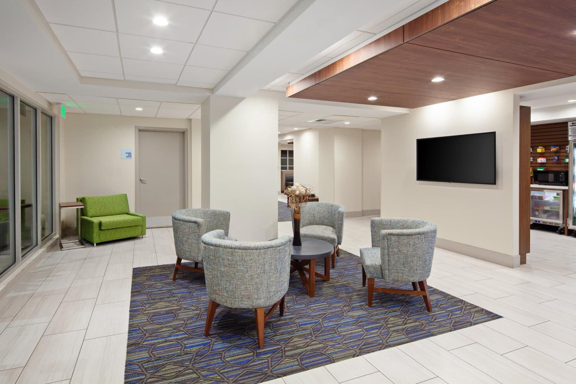 Holiday Inn Express Hotel & Suites San Diego-Escondido by IHG gallery photo in Escondido, CA — image 23