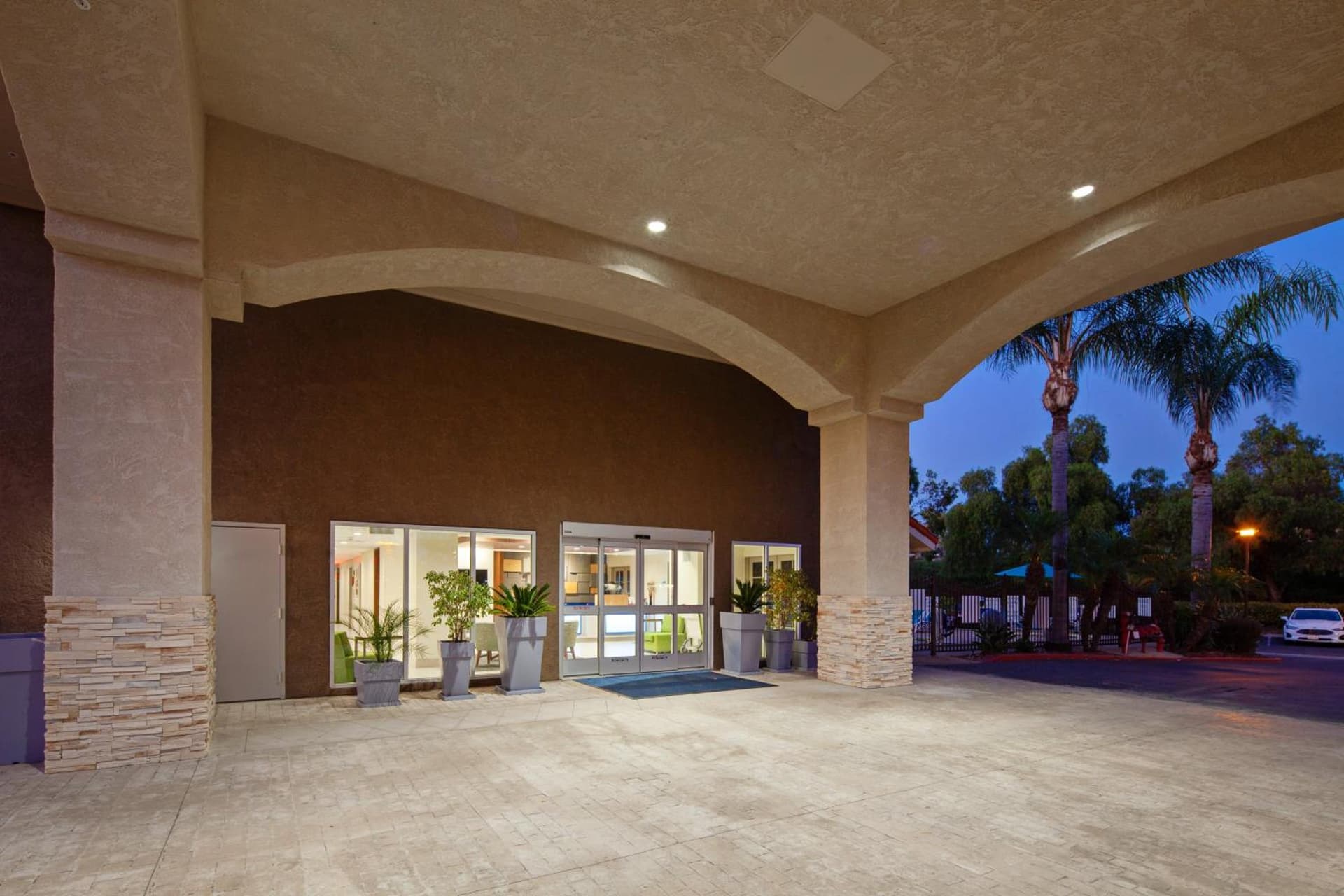 Holiday Inn Express Hotel & Suites San Diego-Escondido by IHG gallery photo in Escondido, CA — image 8