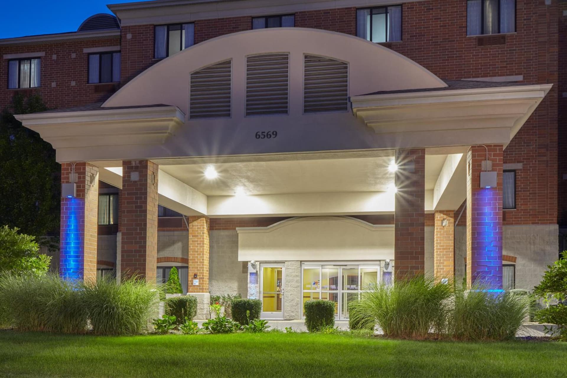 Holiday Inn Grand Rapids - South by IHG property views in Cutlerville, MI — gallery photo 3