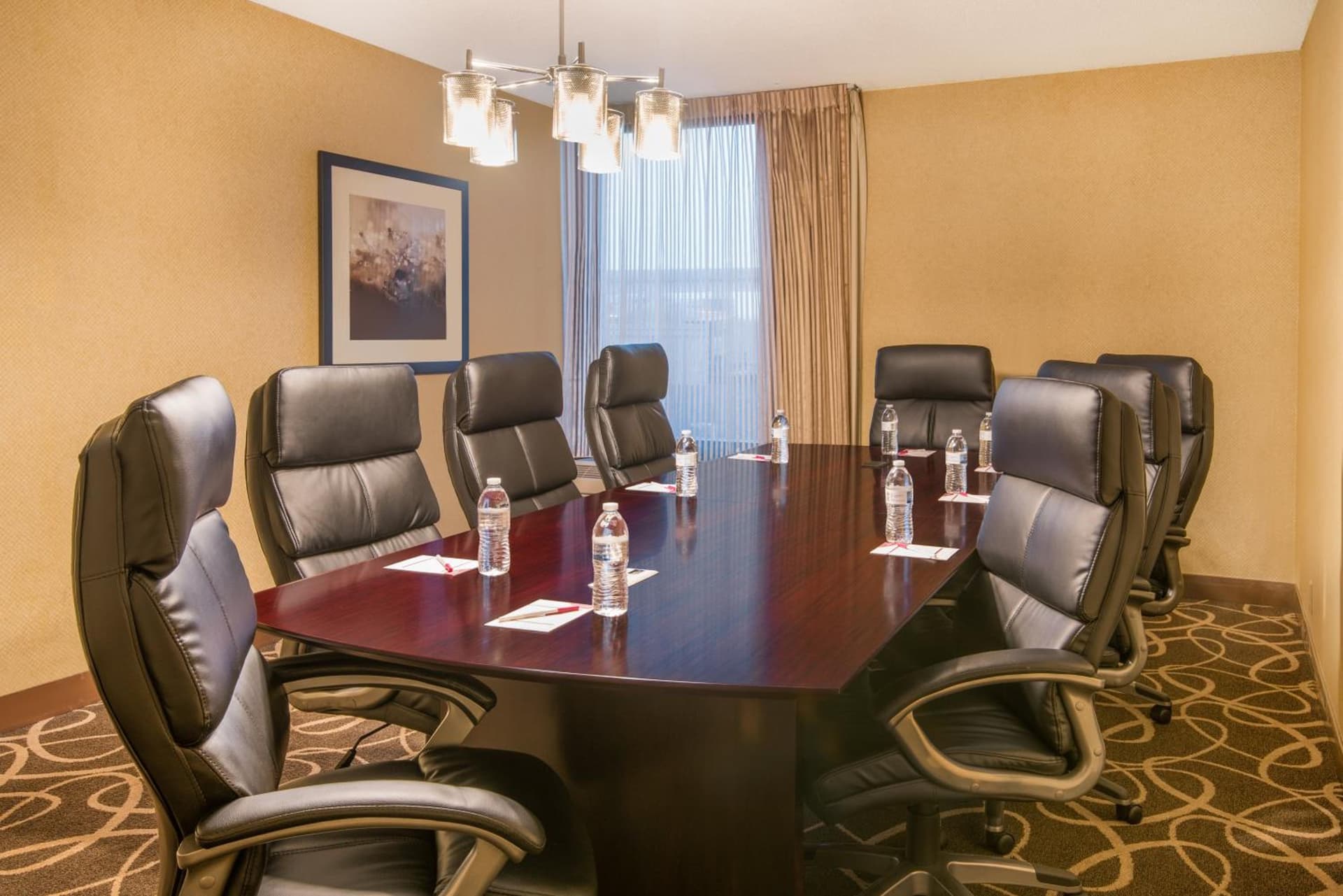 Crowne Plaza Newark Airport by IHG gallery photo in Elizabeth, NJ — image 19