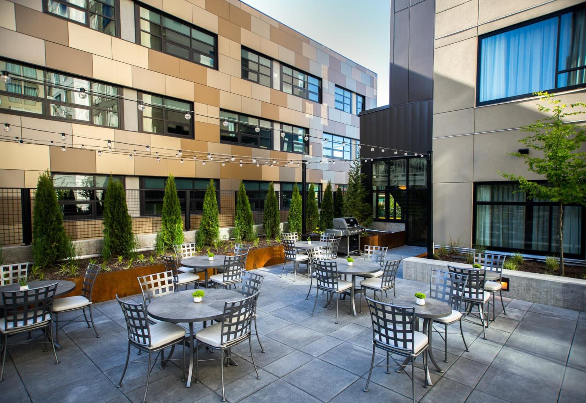 Staybridge Suites Seattle Downtown - Lake Union by IHG interior in Seattle, WA — gallery photo 2
