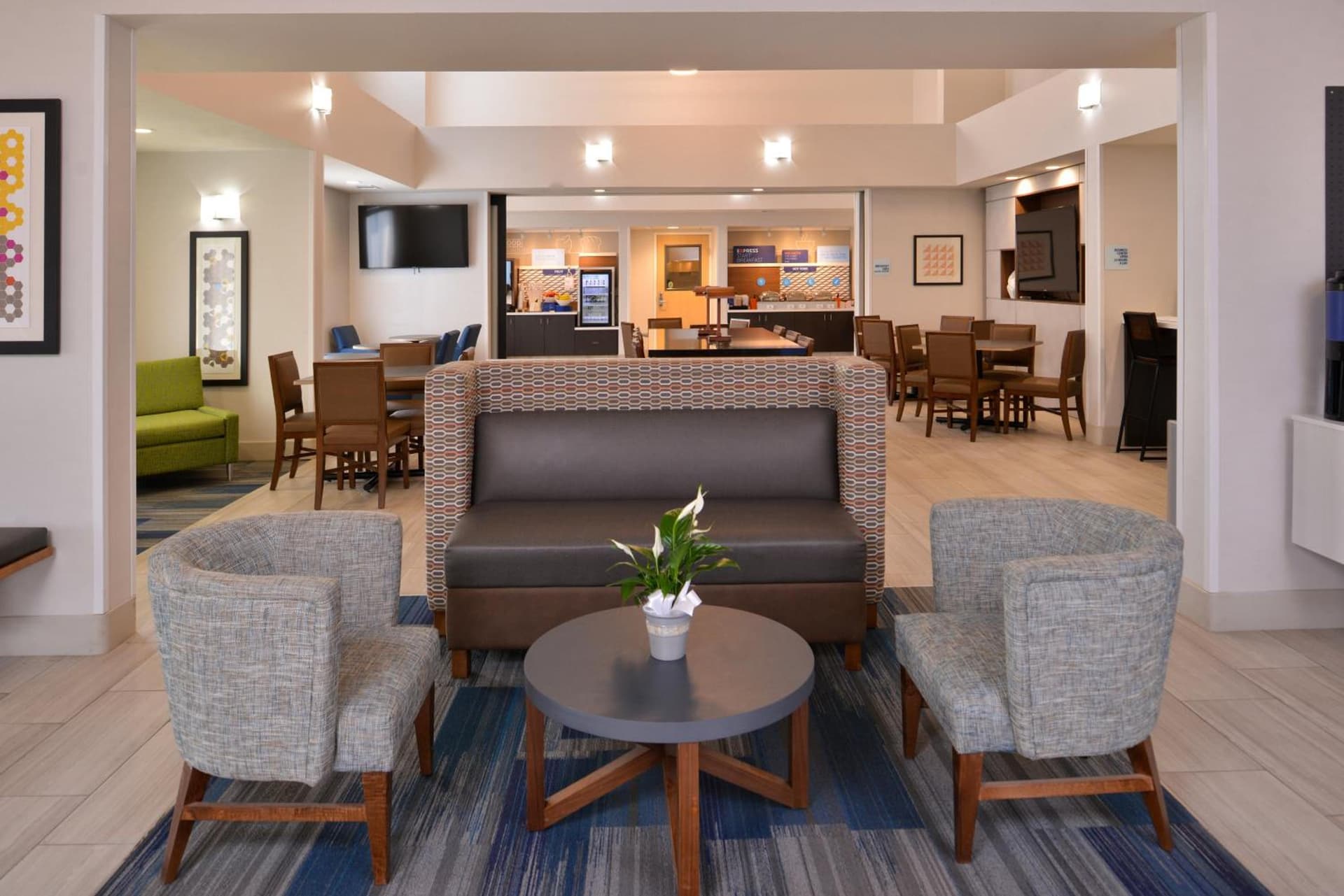 Holiday Inn Express Stockton Southeast by IHG gallery photo in Stockton, CA — image 13