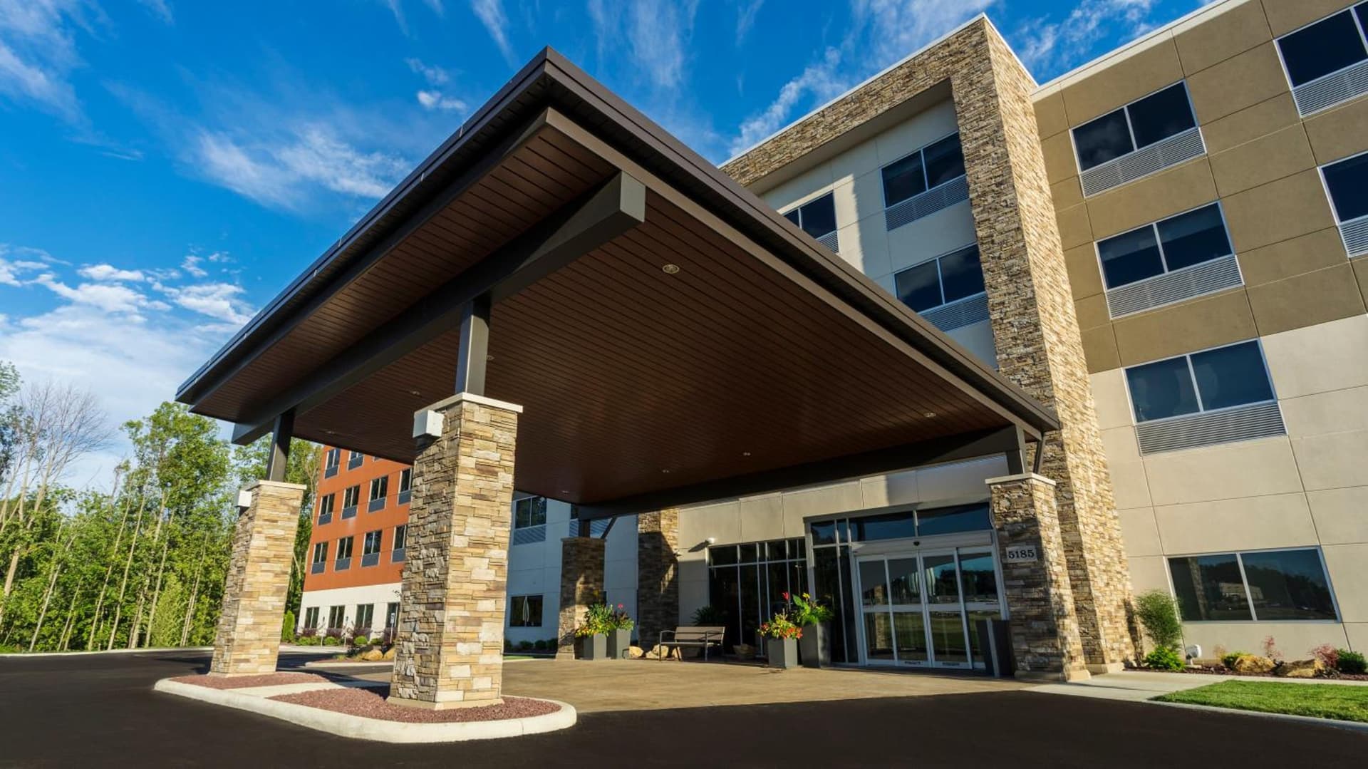Holiday Inn Express & Suites Medina by IHG property views in Medina, OH — gallery photo 3