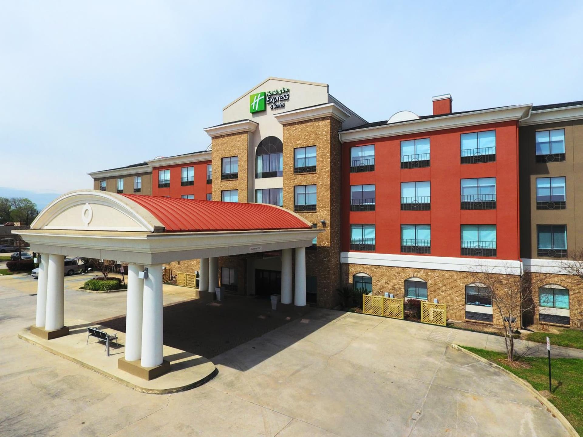 Holiday Inn Express Hotel & Suites Baton Rouge -Port Allen by IHG featured exterior or lobby in Port Allen, LA — similar hotel