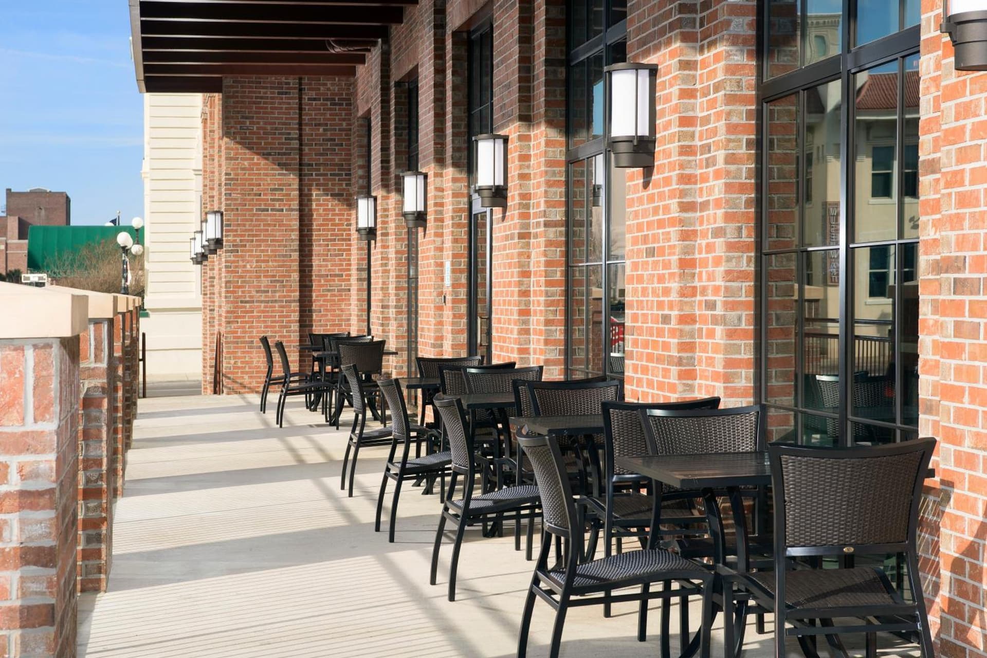 Holiday Inn Express Pensacola Downtown by IHG gallery photo in Pensacola, FL — image 21