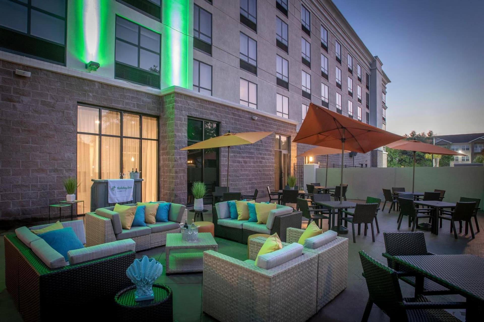 Holiday Inn Pensacola - University Area by IHG gallery photo in Pensacola, FL — image 21