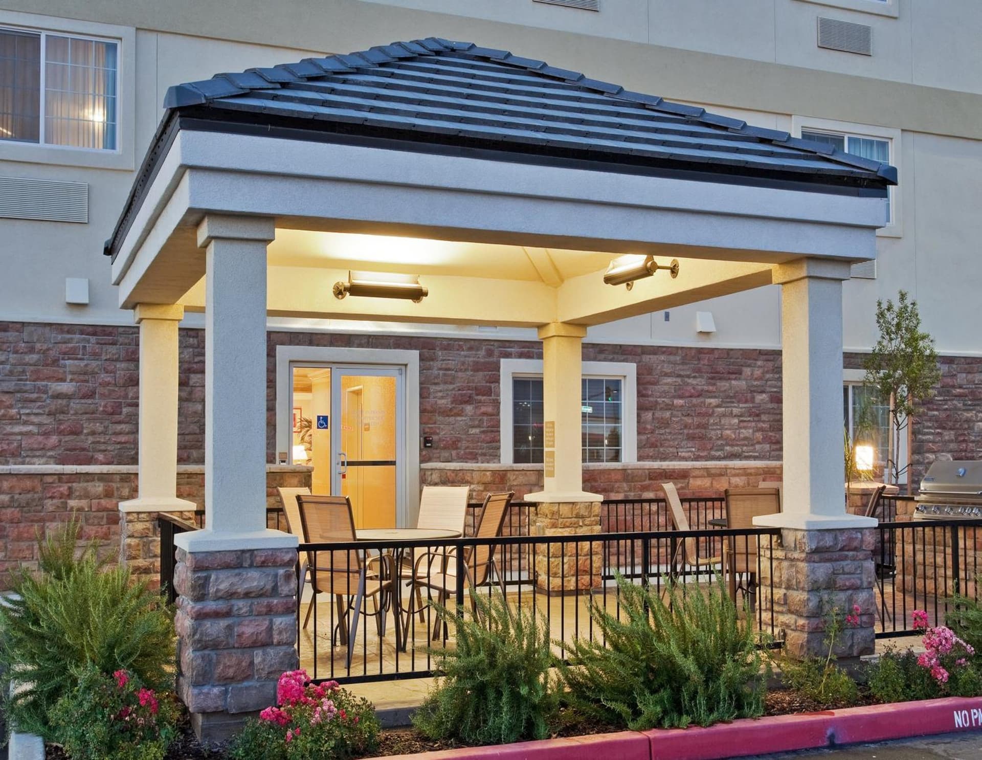Candlewood Suites Turlock by IHG gallery photo in Turlock, CA — image 36
