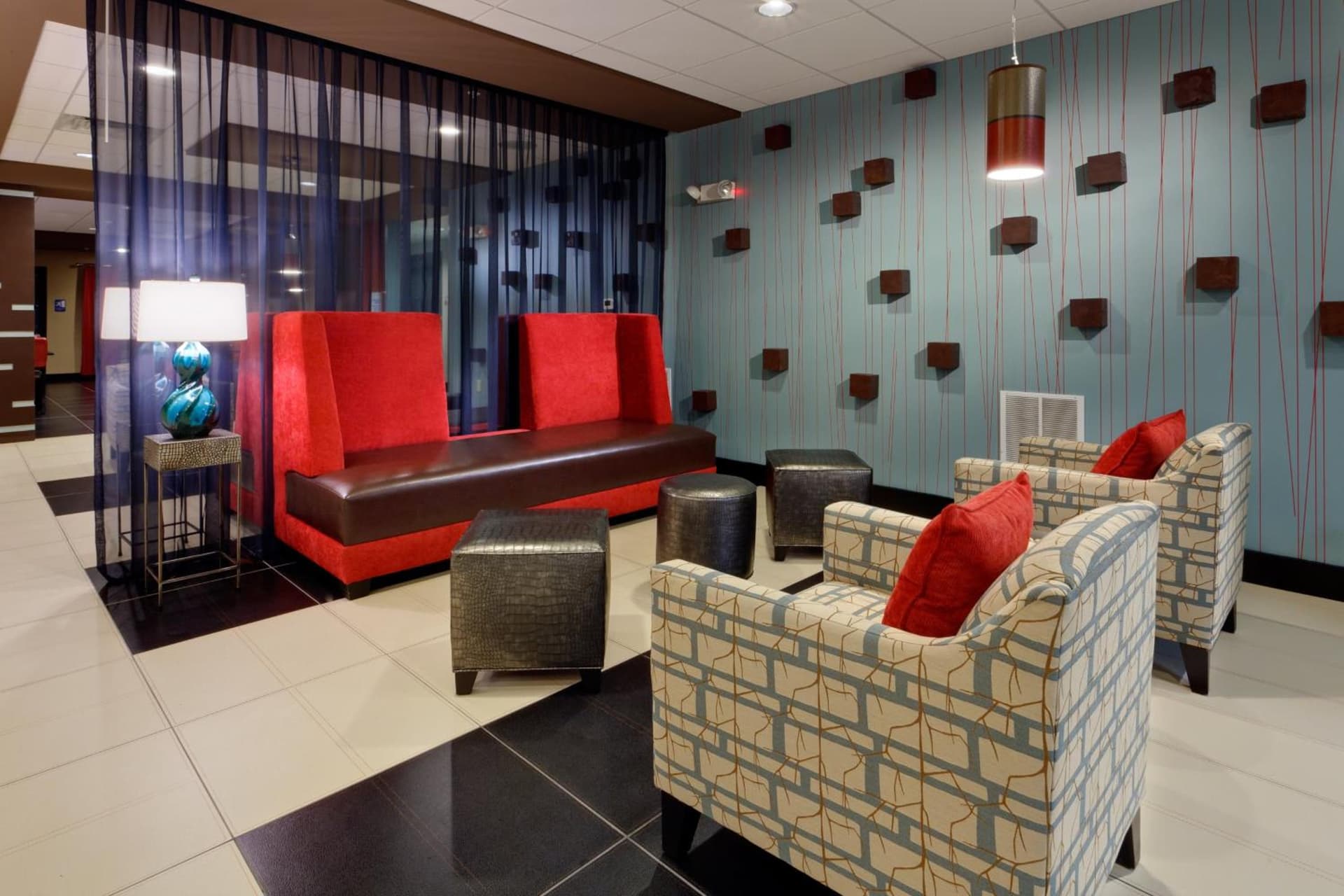 Holiday Inn Express & Suites Northeast by IHG gallery photo in York, PA — image 24