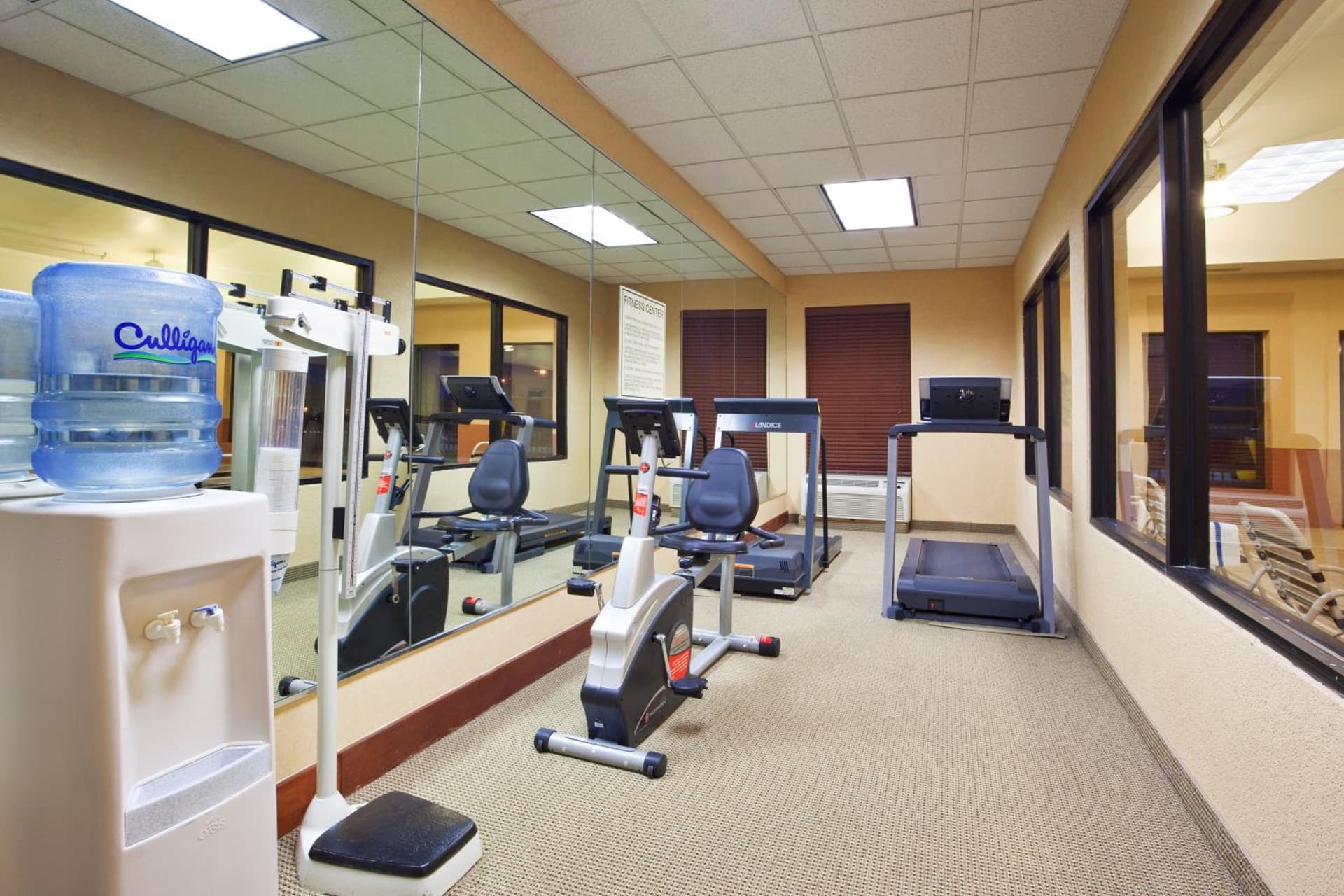 Holiday Inn Express Hotel & Suites Cleveland-Streetsboro by IHG gallery photo in Streetsboro, OH — image 16