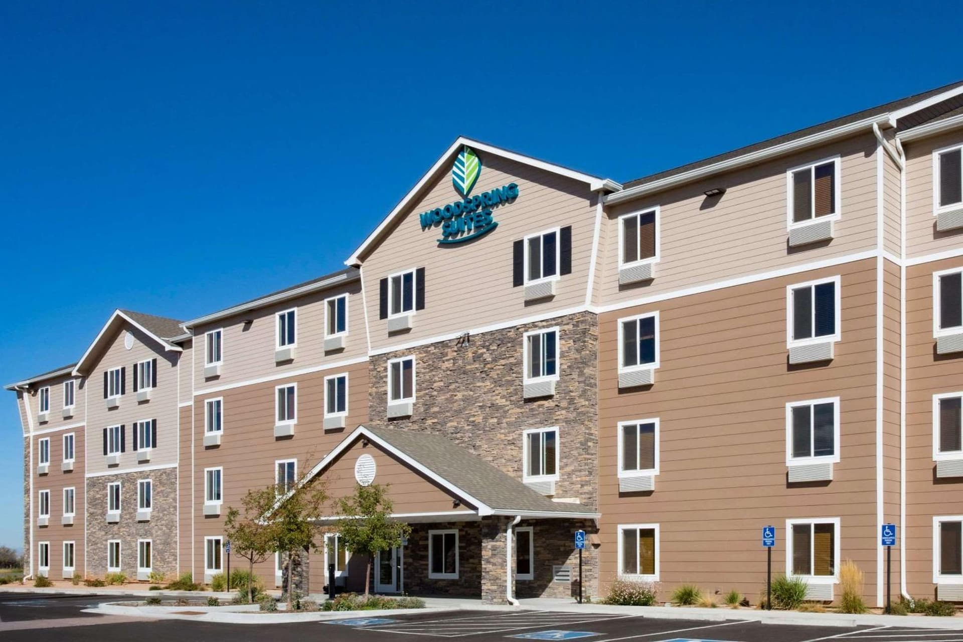 WoodSpring Suites Grand Junction interior in Grand Junction, CO — gallery photo 2