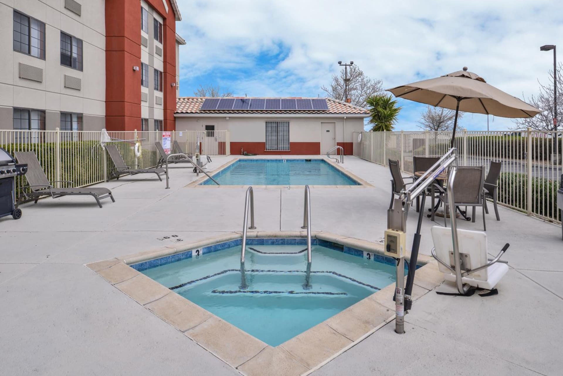 Holiday Inn Express Westley by IHG gallery photo in Westley, CA — image 10