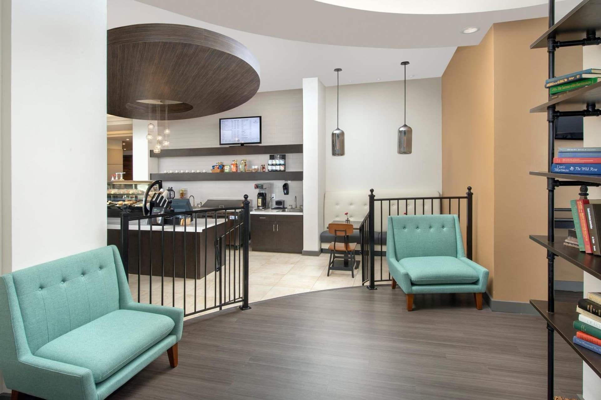 Crowne Plaza San Antonio Airport by IHG property views in San Antonio, TX — gallery photo 3