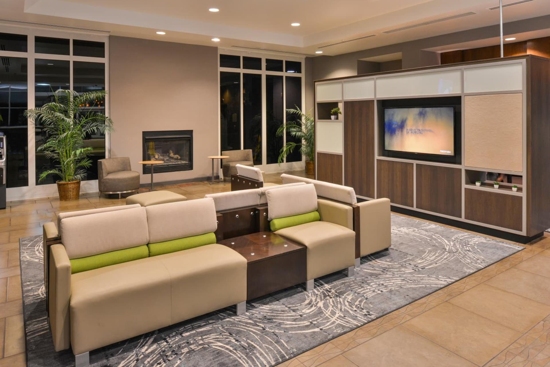 Holiday Inn Kansas City Airport by IHG gallery photo in Kansas City, KS — image 13
