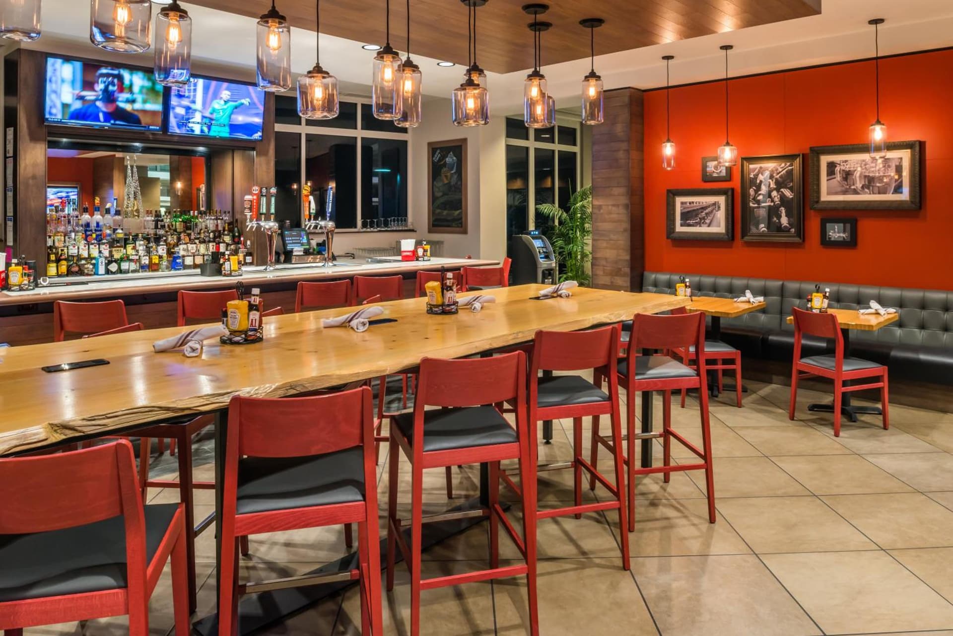 Holiday Inn Kansas City Airport by IHG gallery photo in Kansas City, KS — image 58