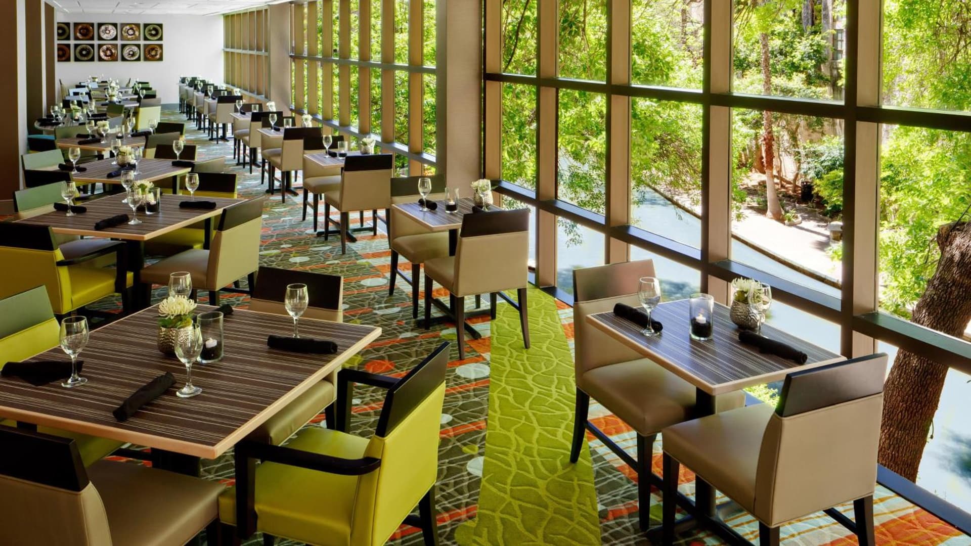 Holiday Inn San Antonio-Riverwalk by IHG gallery photo in San Antonio, TX — image 40