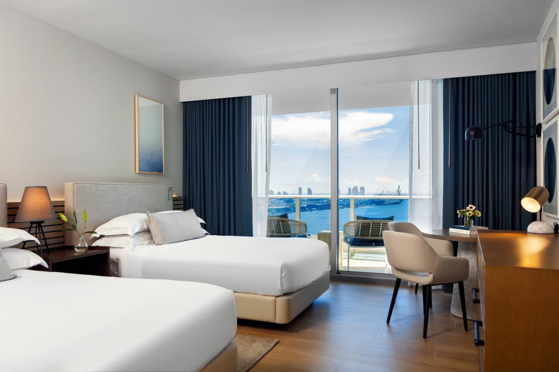Kimpton EPIC Hotel by IHG gallery photo in Miami, FL — image 12
