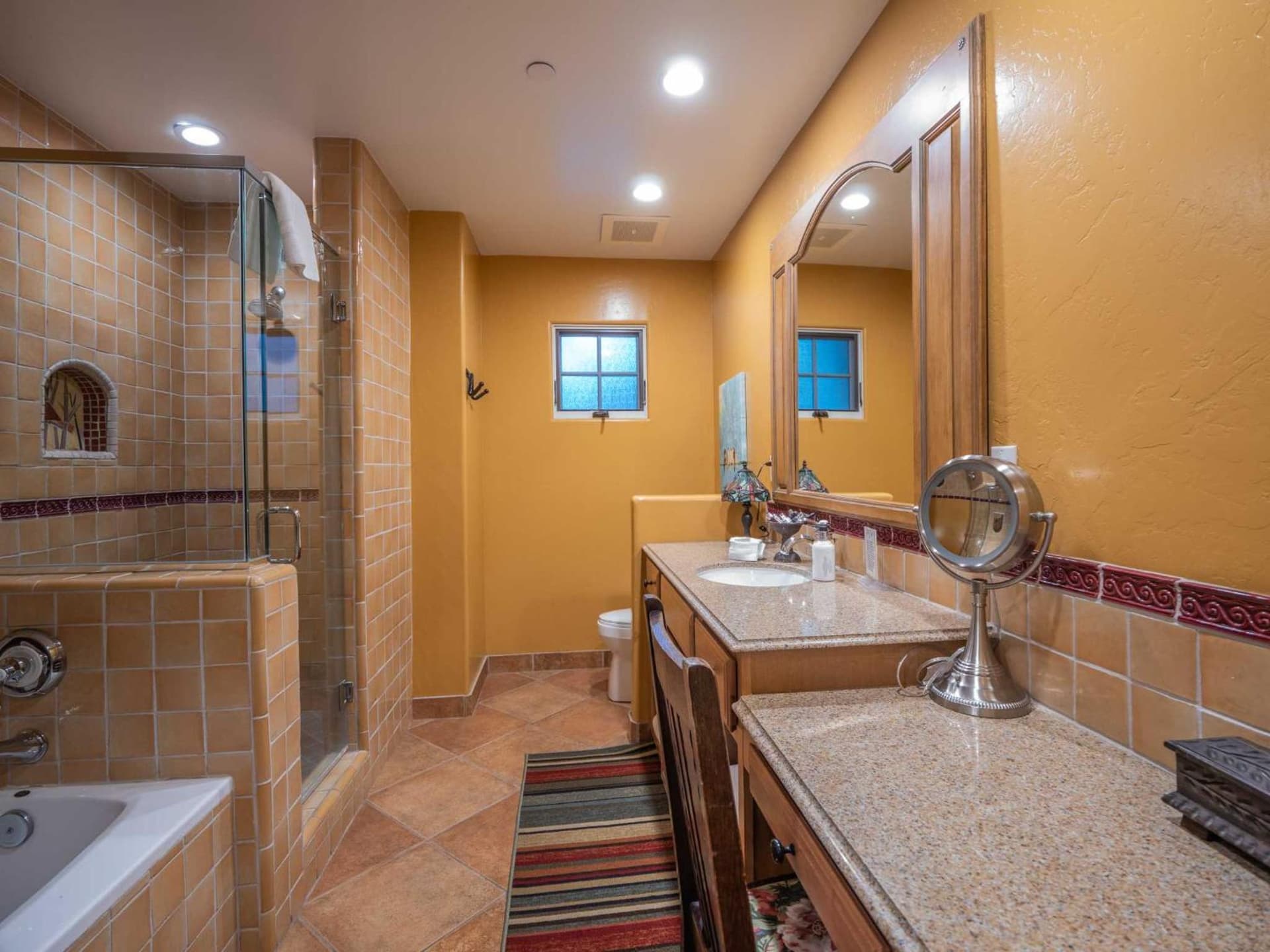 Su Nido Inn property views in Ojai, CA — gallery photo 3