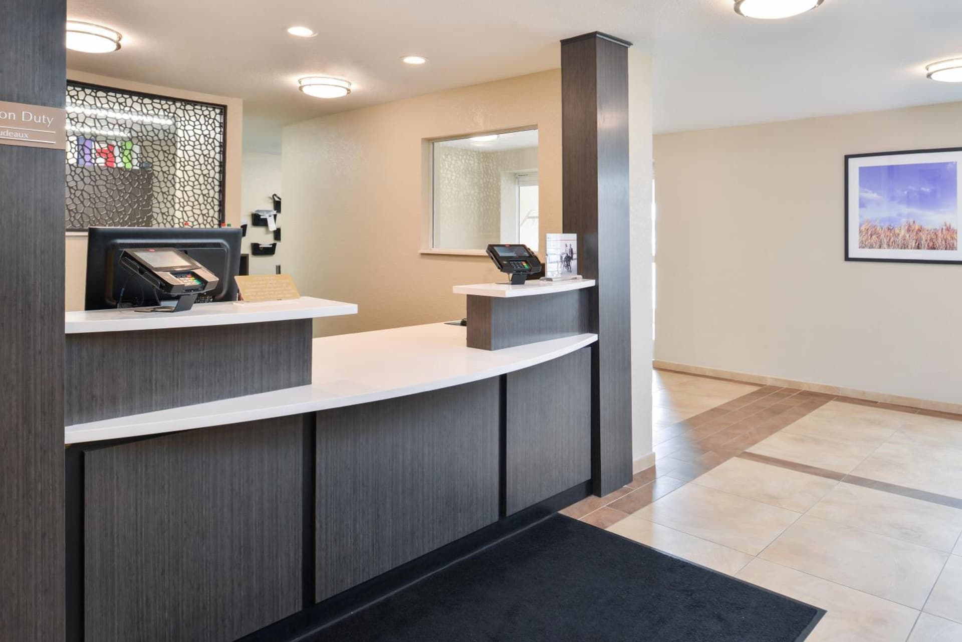 Candlewood Suites Beaumont by IHG interior in Beaumont, TX — gallery photo 2