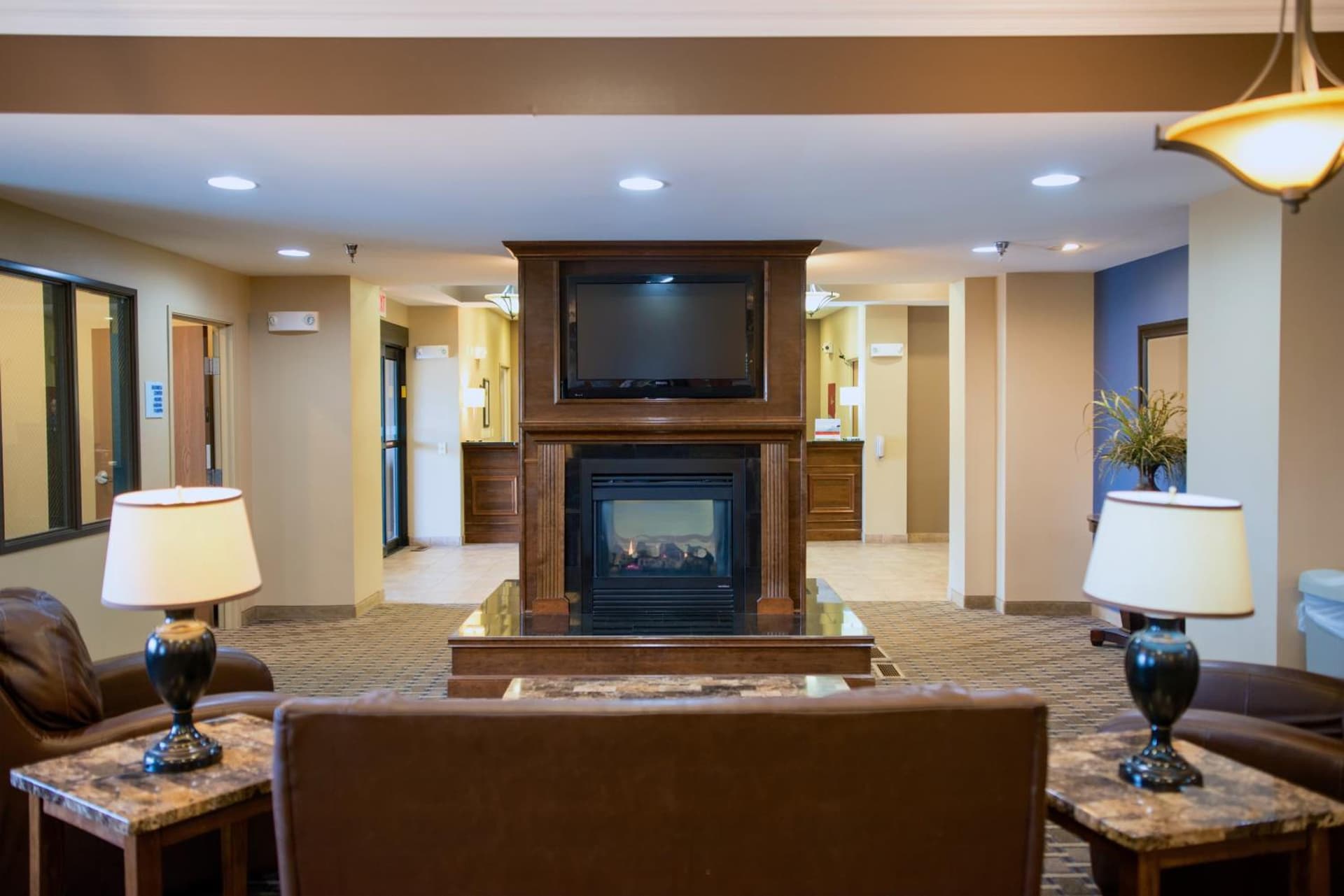 Holiday Inn Express Devils Lake by IHG property views in Devils Lake — gallery photo 3