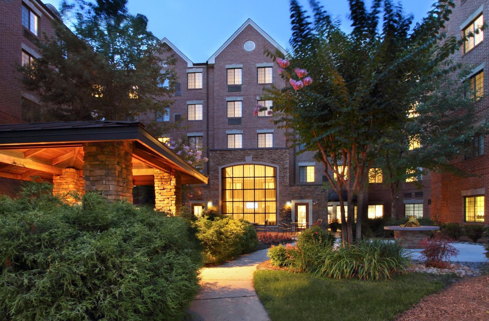 Staybridge Suites Tysons - McLean by IHG — hotel in McLean, Virginia