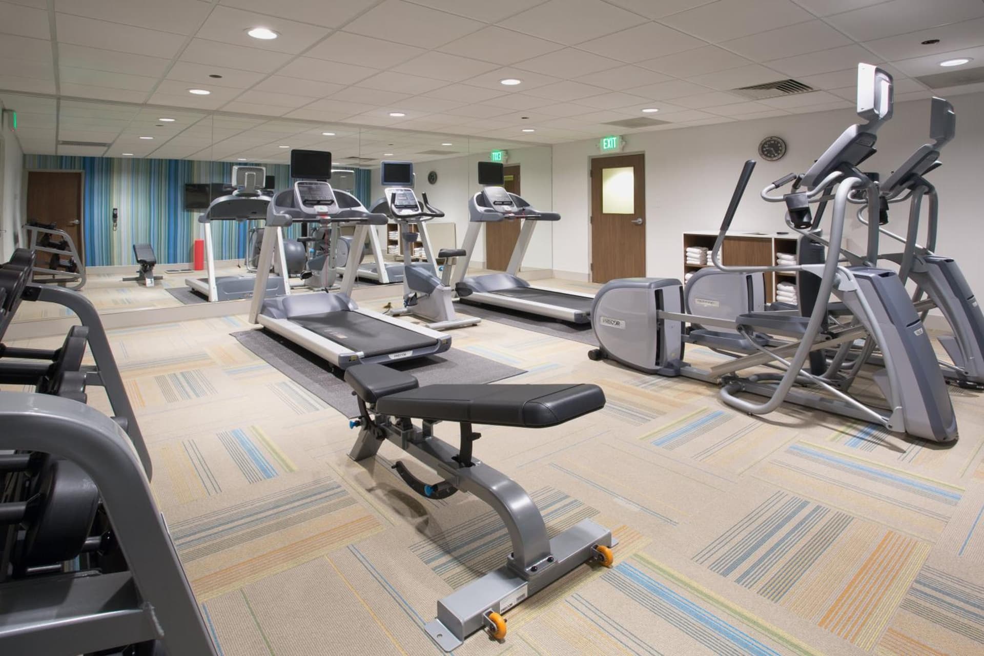 Holiday Inn Express & Suites Memphis Arpt Elvis Presley Blv by IHG gallery photo in Memphis, TN — image 12