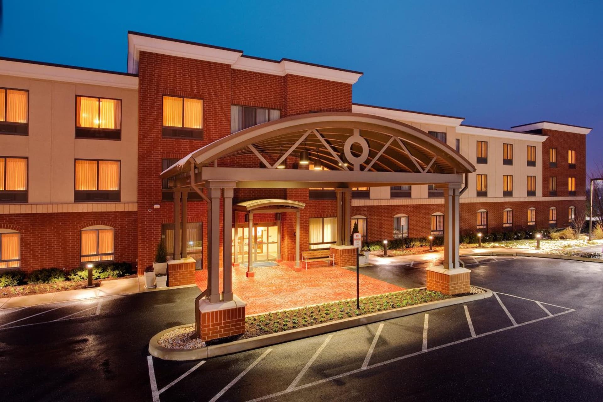 Holiday Inn Express & Suites Bethlehem Airport-Allentown Area featured exterior or lobby in Bethlehem, PA — similar hotel
