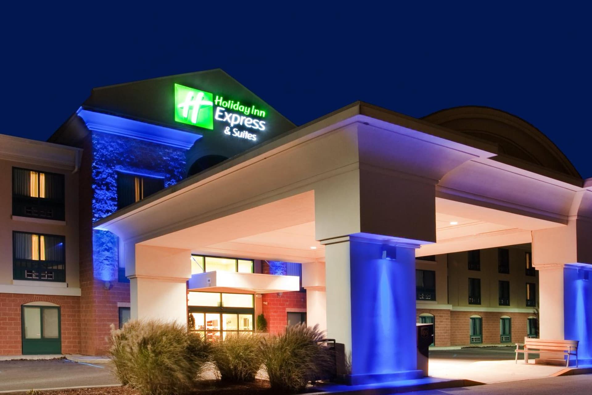 Holiday Inn Express Hotel & Suites Drums-Hazelton by IHG featured exterior or lobby in Drums, PA — similar hotel