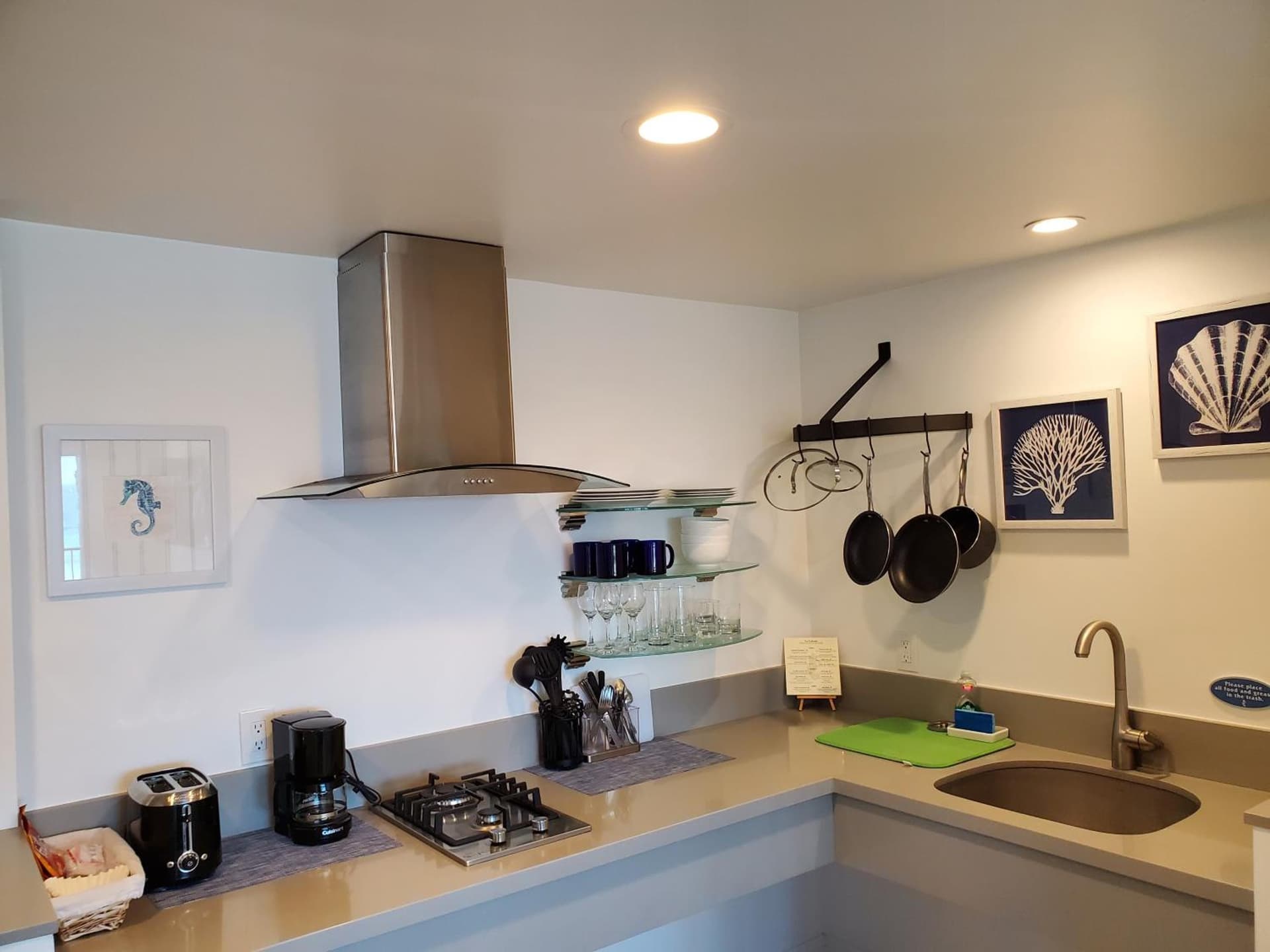 Sea Horse Resort gallery photo in San Clemente, CA — image 109