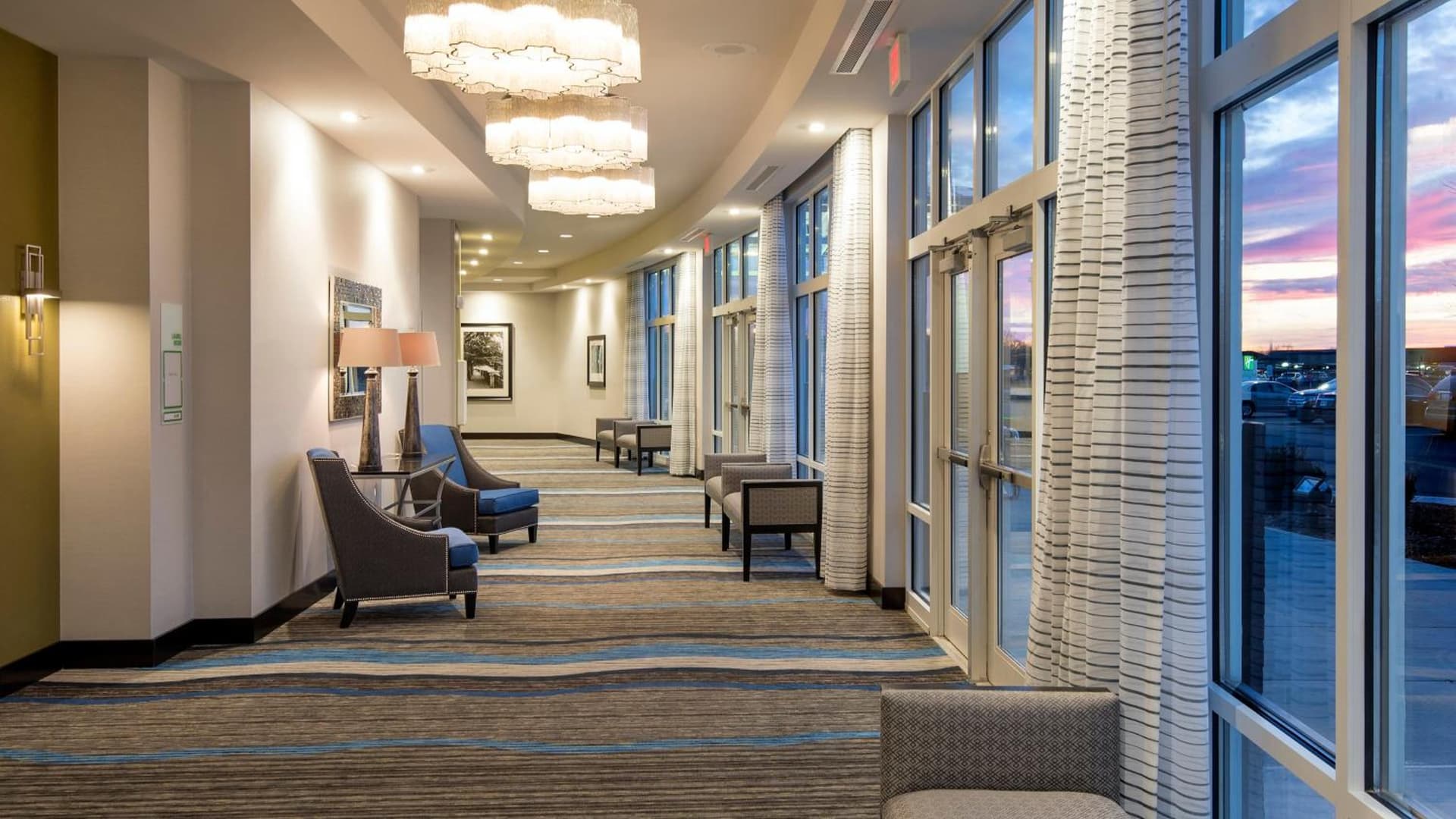 Holiday Inn Indianapolis Airport by IHG gallery photo in Indianapolis, IN — image 10
