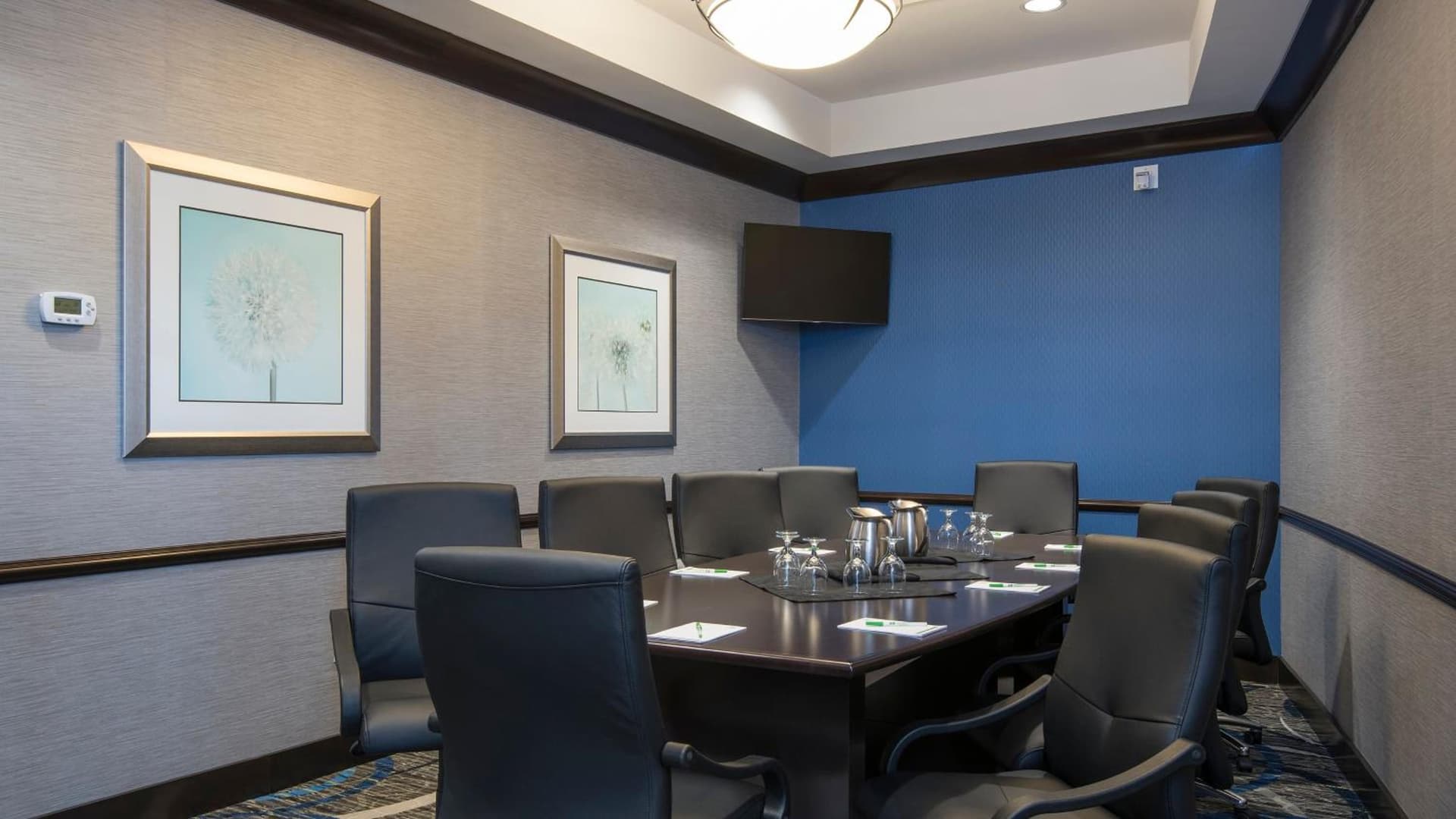 Holiday Inn Indianapolis Airport by IHG gallery photo in Indianapolis, IN — image 32