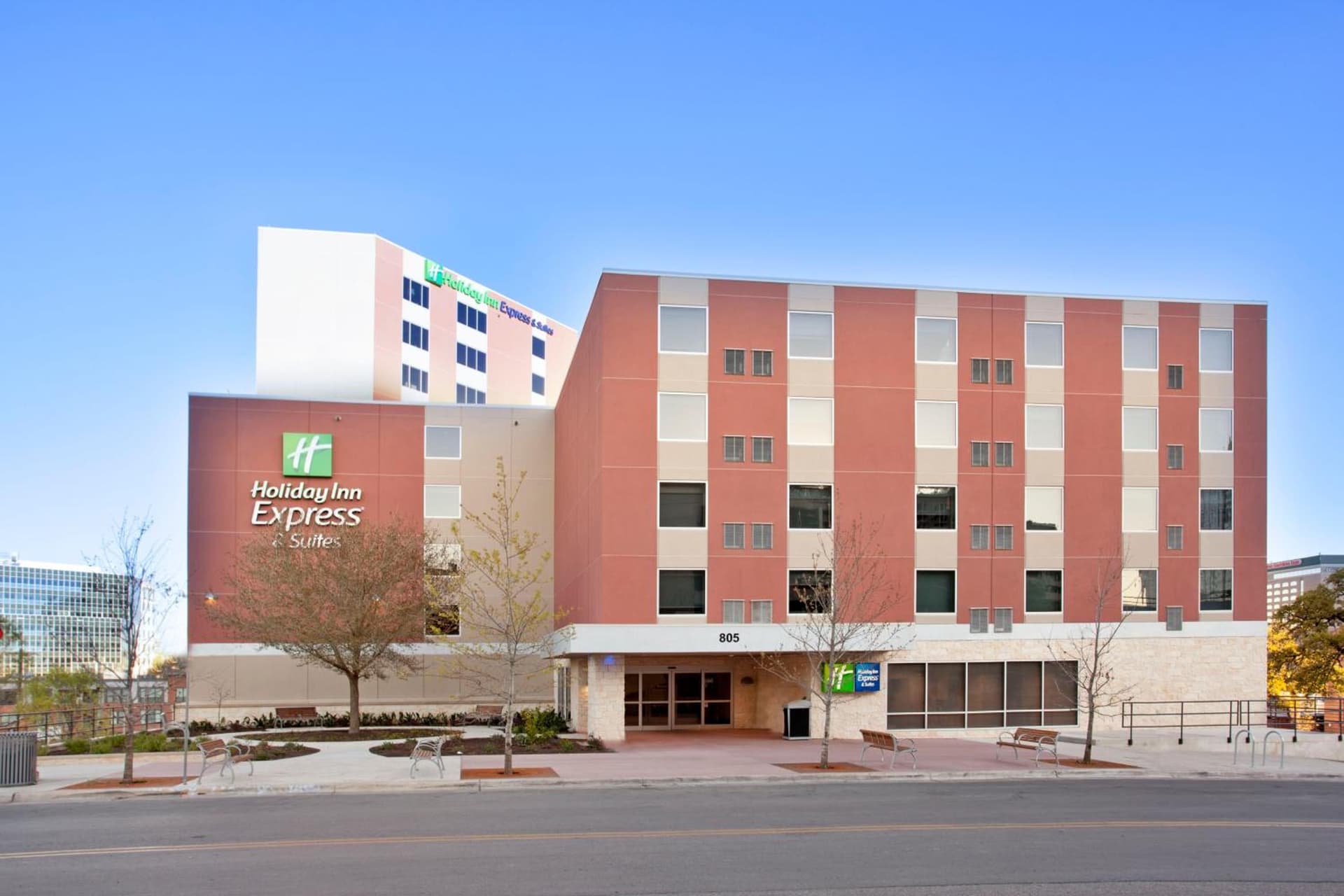 Holiday Inn Express Hotel & Suites Austin Downtown - University by IHG gallery photo in Austin, TX — image 9