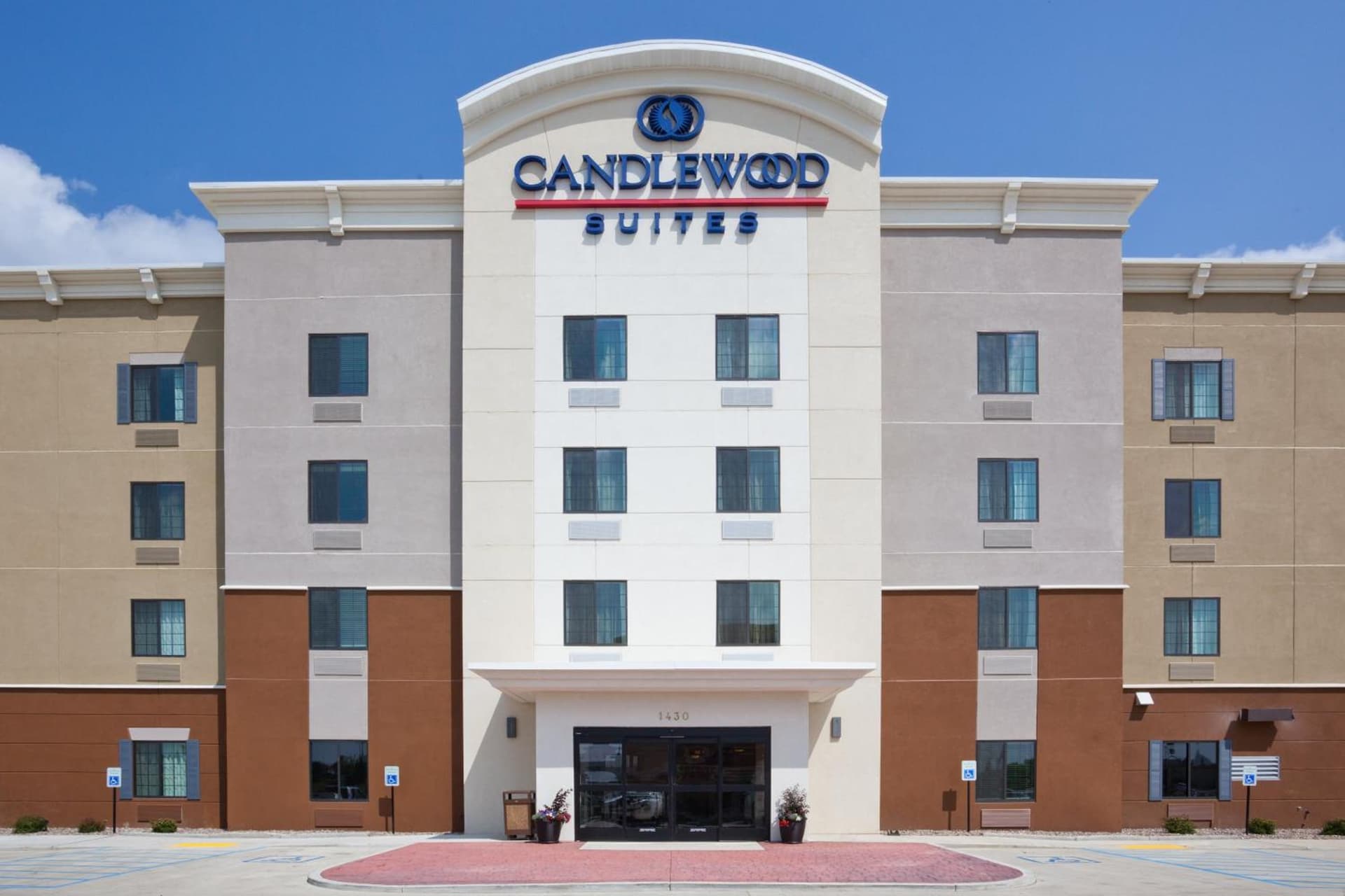 Candlewood Suites Dickinson by IHG — hotel in Dickinson, North Dakota