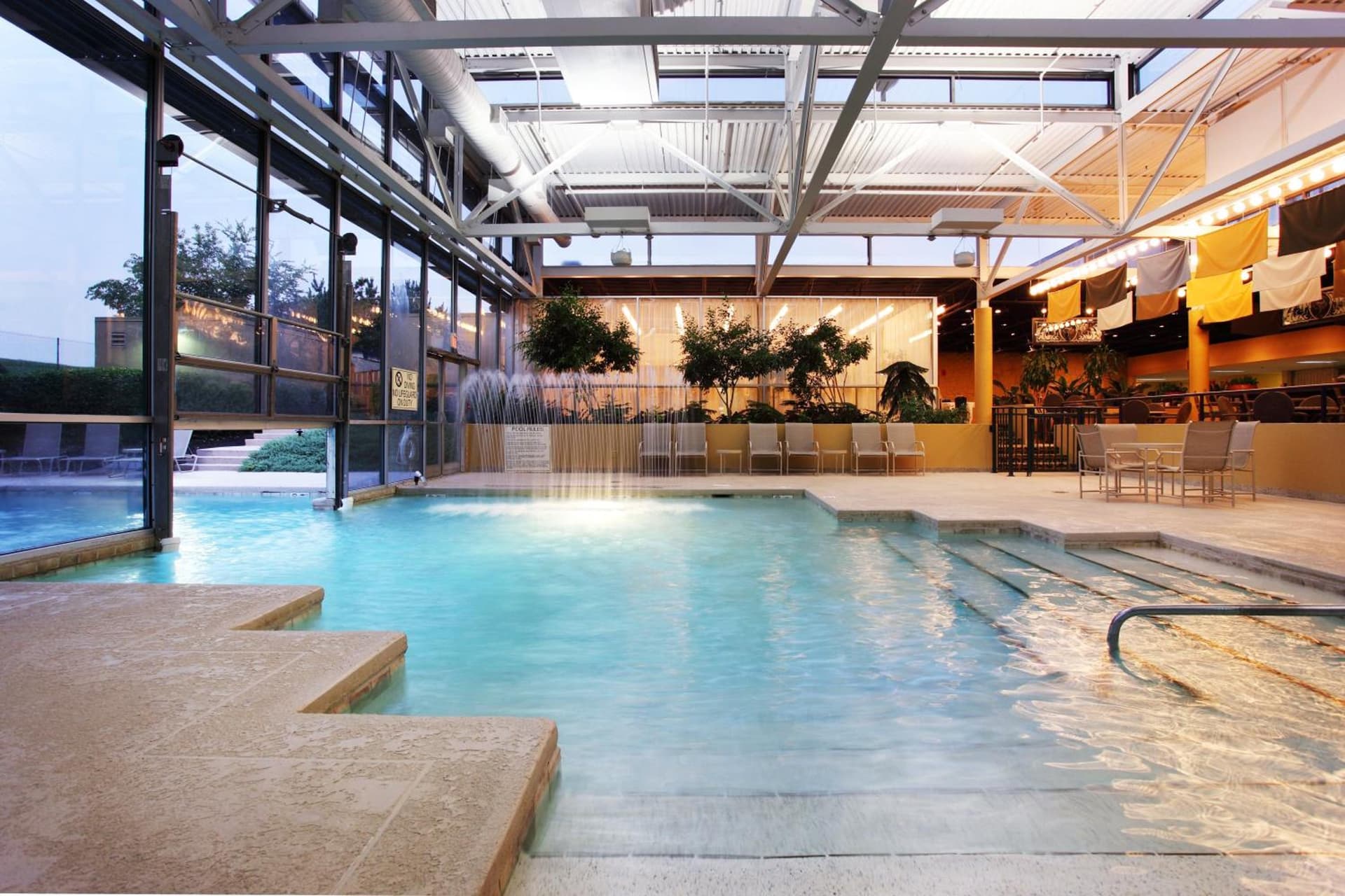 Holiday Inn Knoxville West - Cedar Bluff Rd by IHG gallery photo in Knoxville, TN — image 26