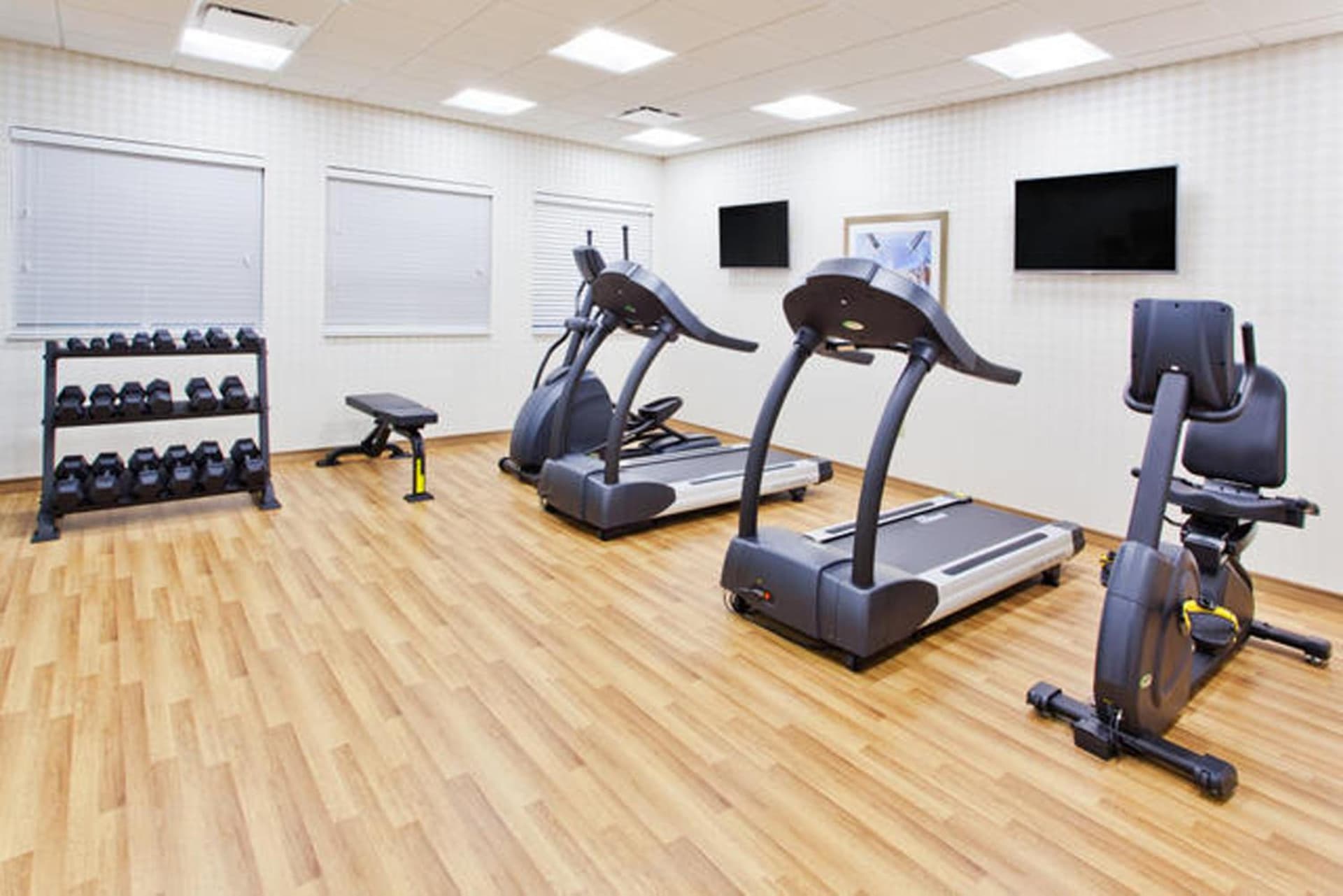 Holiday Inn Express & Suites Warner Robins North West by IHG gallery photo in Warner Robins, GA — image 16