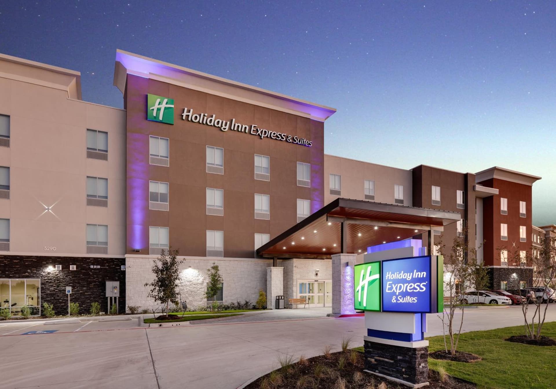 Holiday Inn Express & Suites - Plano - The Colony by IHG gallery photo in The Colony, TX — image 20