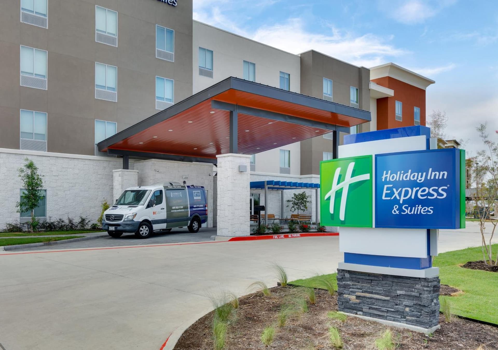 Holiday Inn Express & Suites - Plano - The Colony by IHG gallery photo in The Colony, TX — image 8